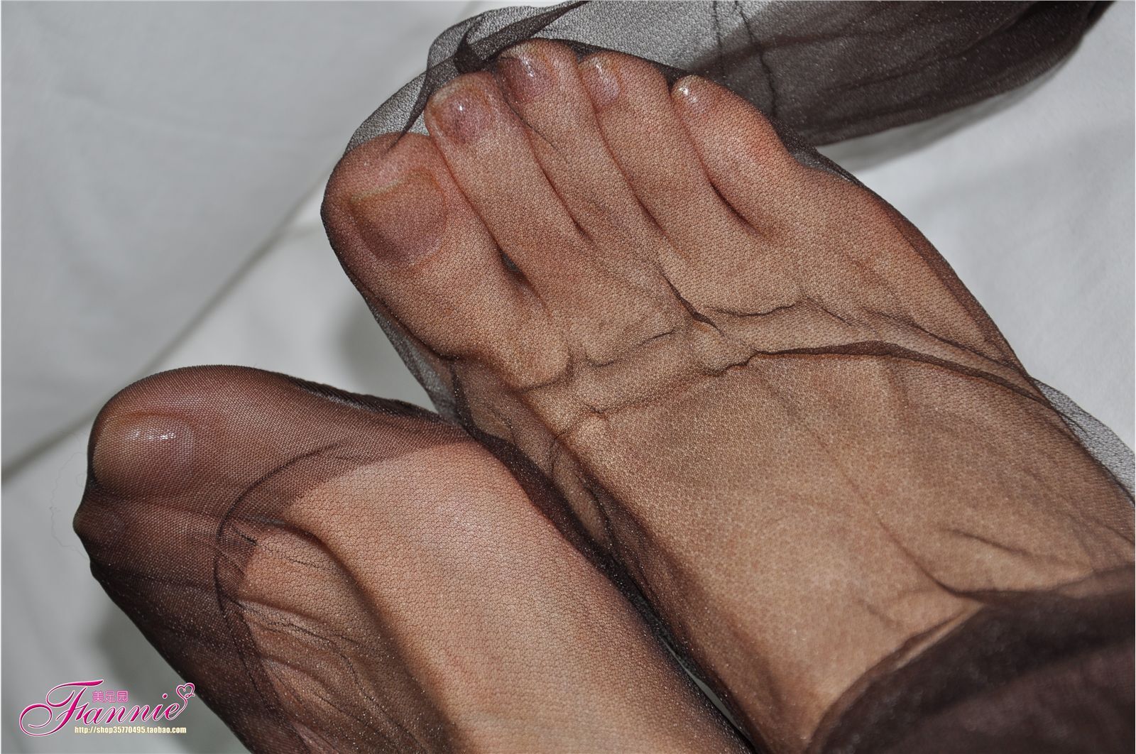 Fannie芬妮高清原图之黑丝特写NO.176