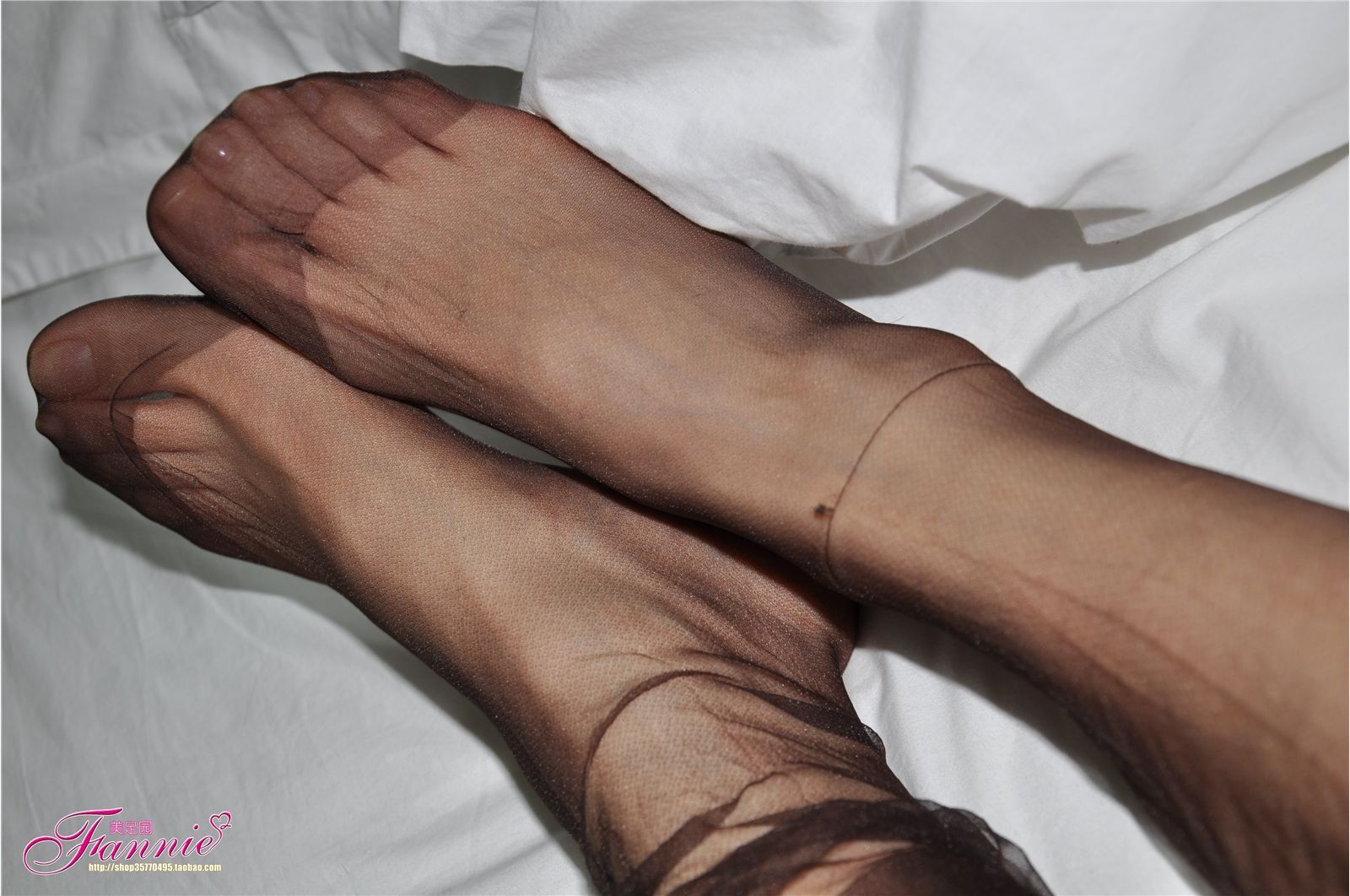Fannie芬妮高清原图之黑丝特写NO.176