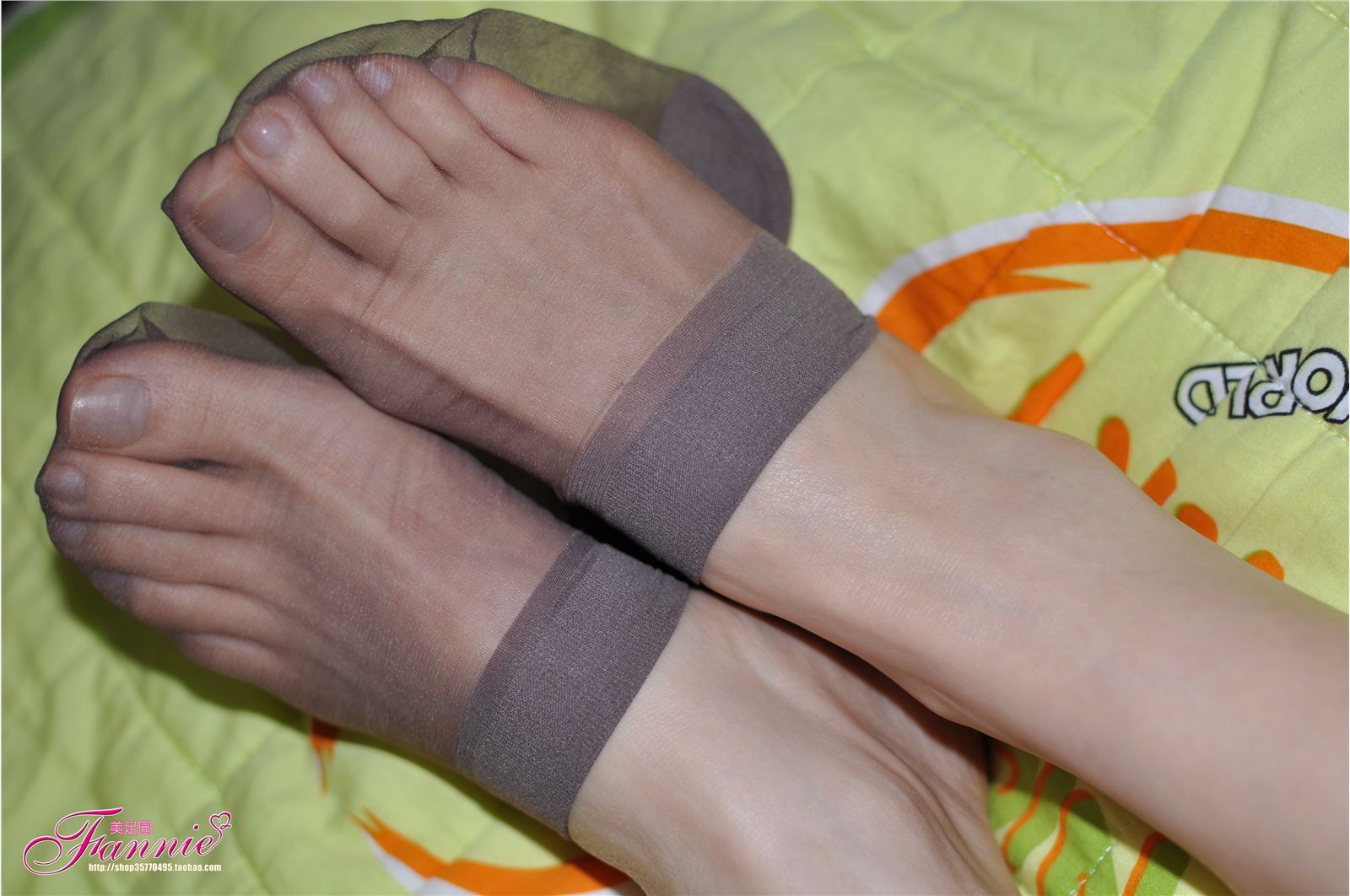 Fannie芬妮高清原图之灰丝特写(1)NO.181