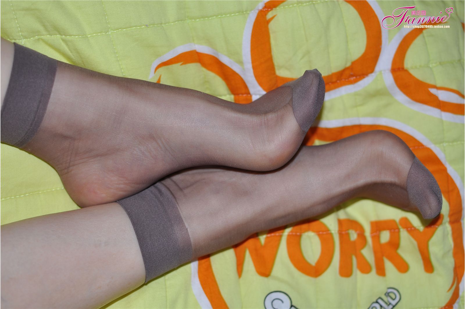 Fannie芬妮高清原图之灰丝特写(1)NO.181