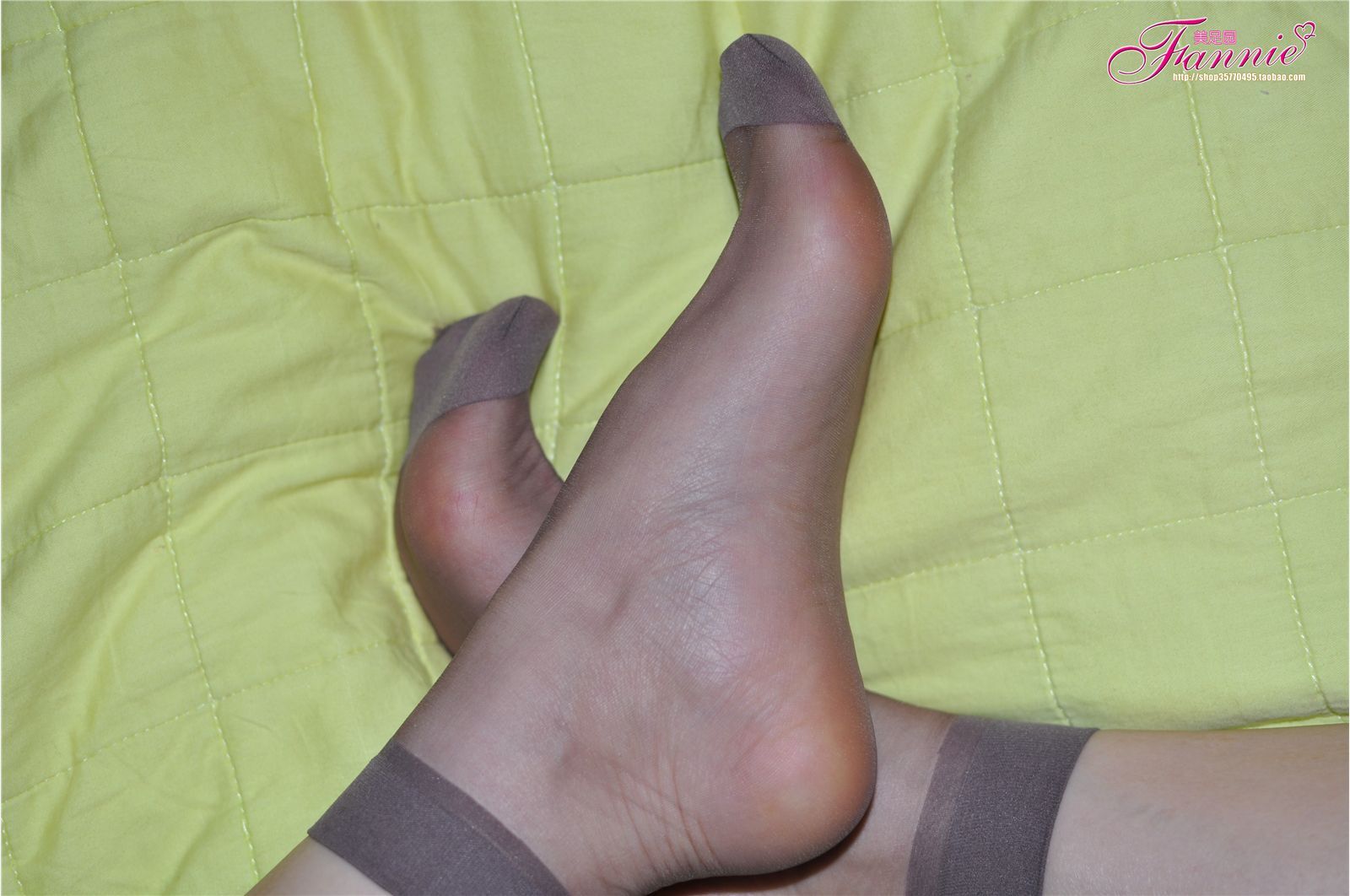 Fannie芬妮高清原图之灰丝特写(1)NO.181