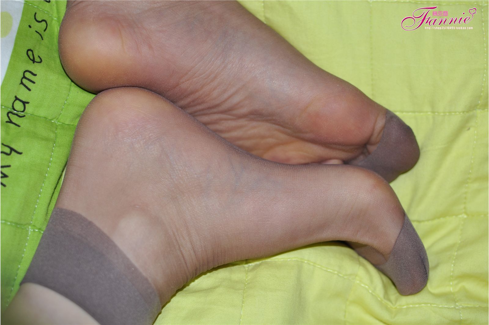 Fannie芬妮高清原图之灰丝特写(1)NO.181