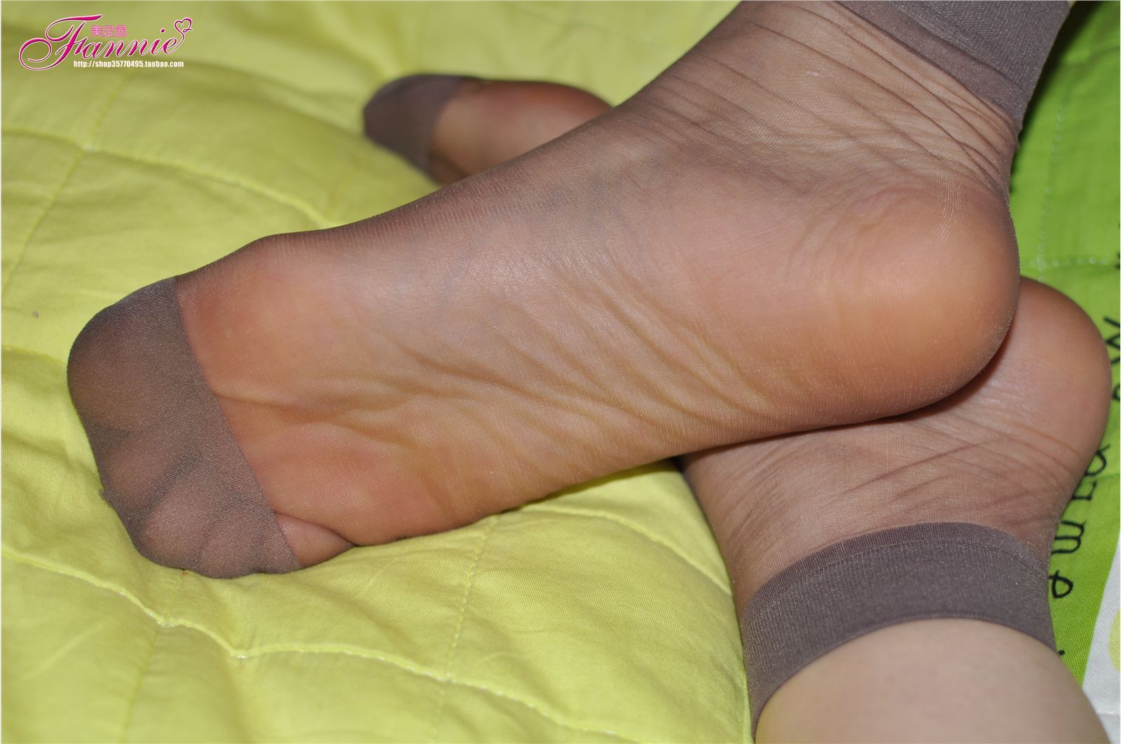 Fannie芬妮高清原图之灰丝特写(1)NO.181