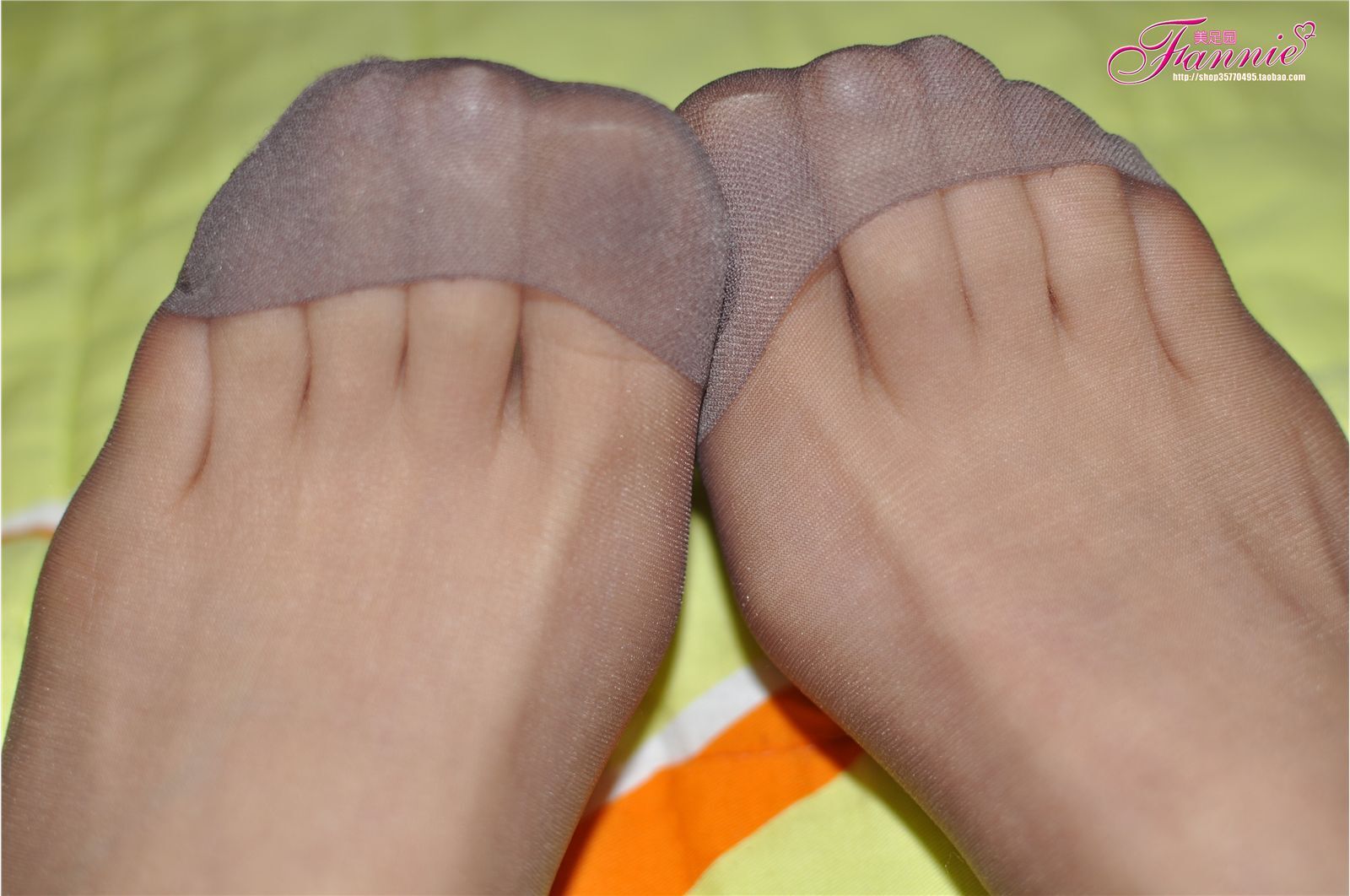 Fannie芬妮高清原图之灰丝特写(1)NO.181