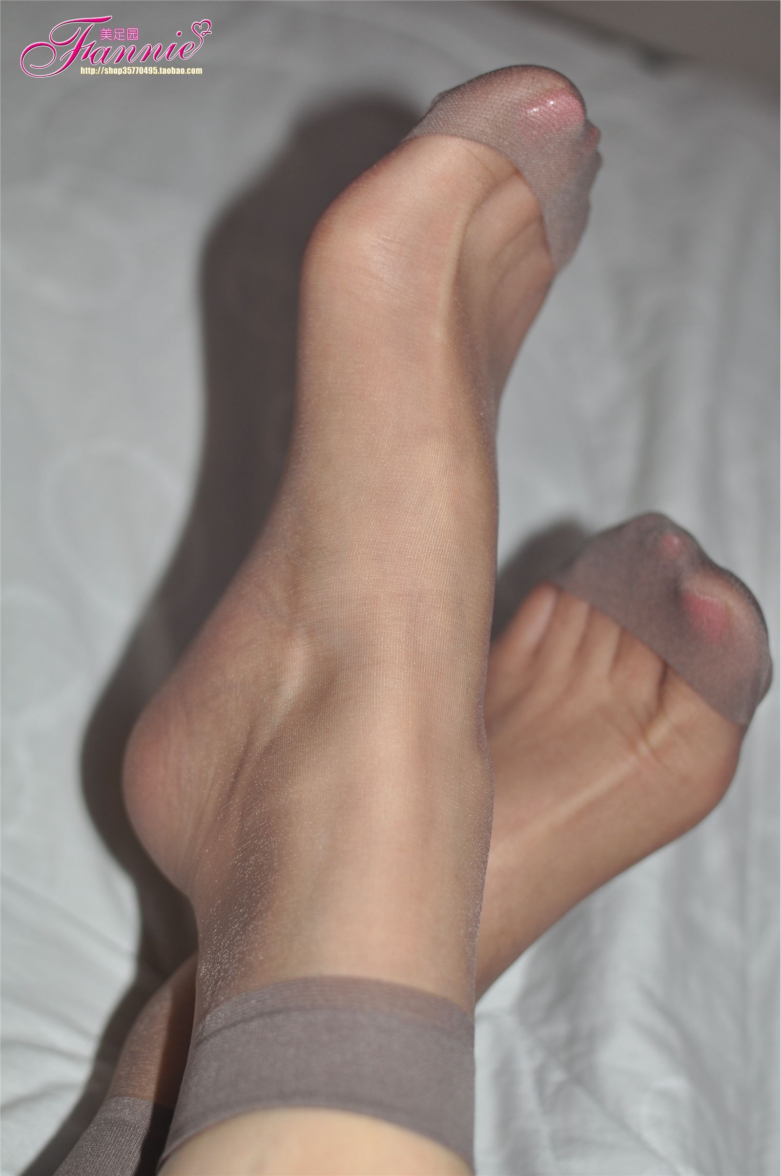 Fannie芬妮高清原图之灰丝特写(2)NO.182