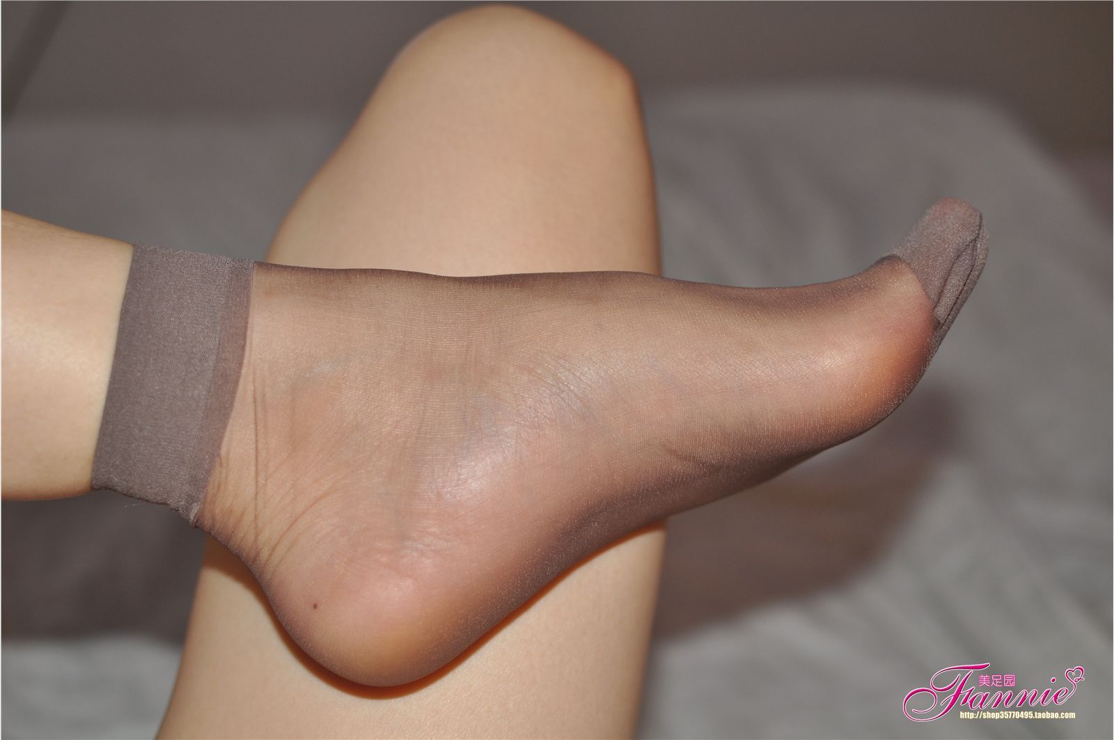 Fannie芬妮高清原图之灰丝特写(2)NO.182