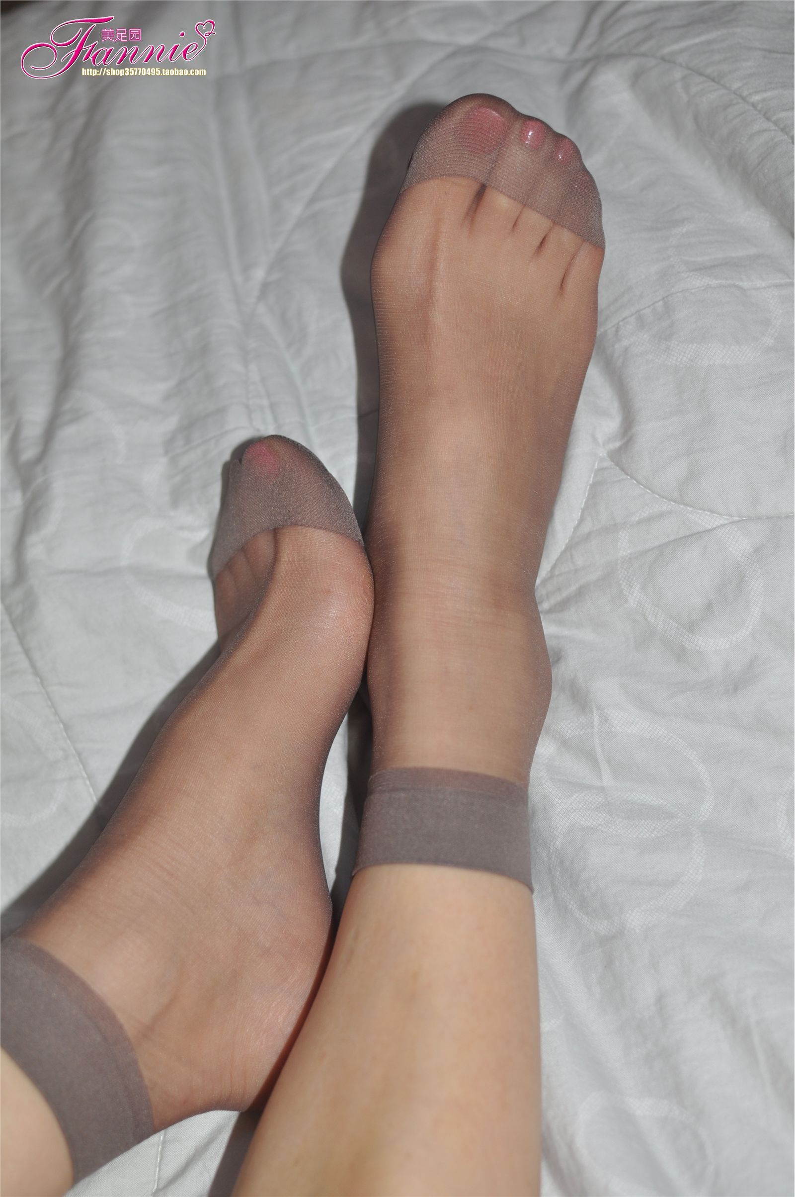 Fannie芬妮高清原图之灰丝特写(2)NO.182