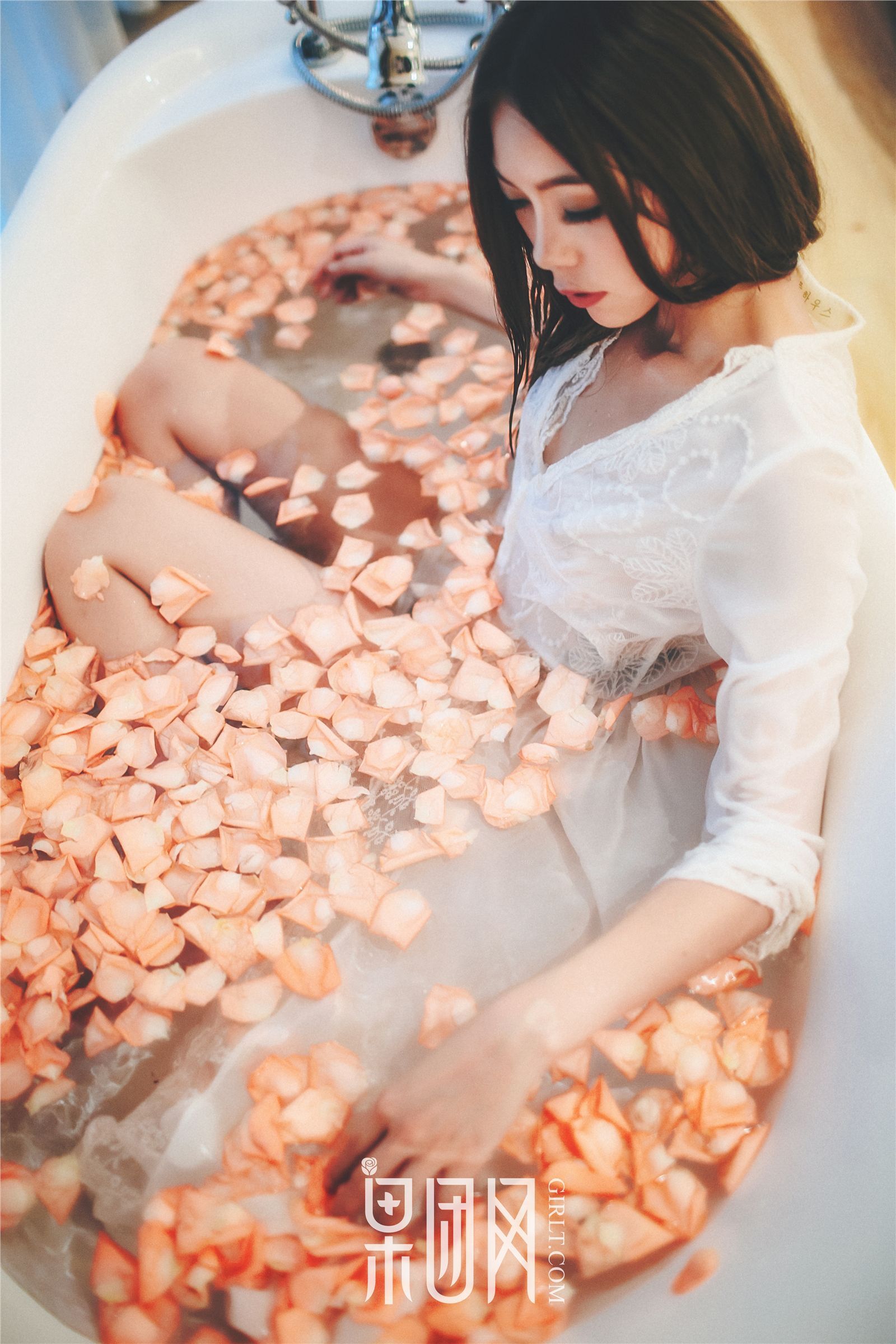 [Girlt果团网] 2017.09.17 No.069 居室少女Anne