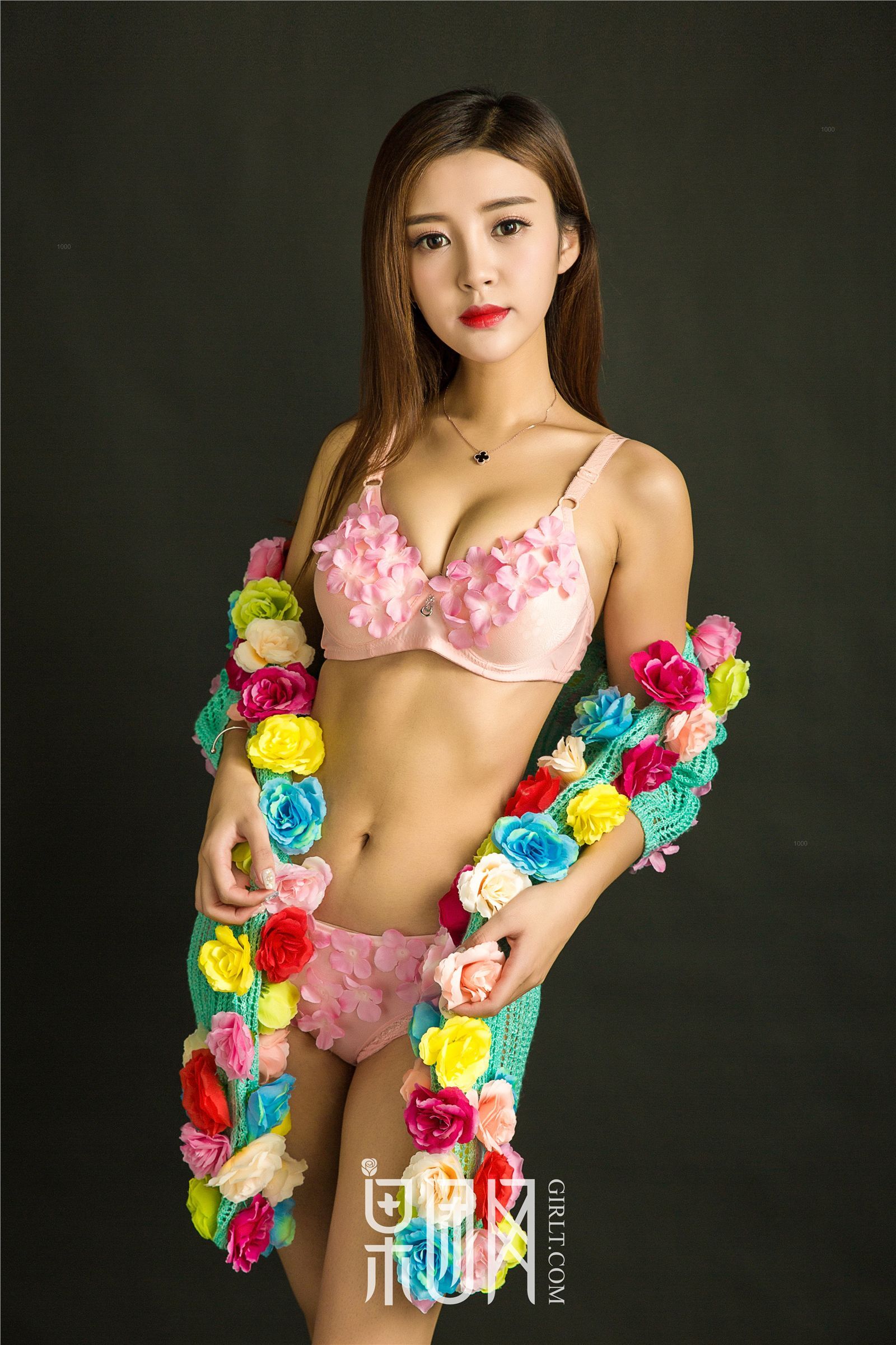 [Girlt果团网]2017.08.13 Vol.051 颤颤