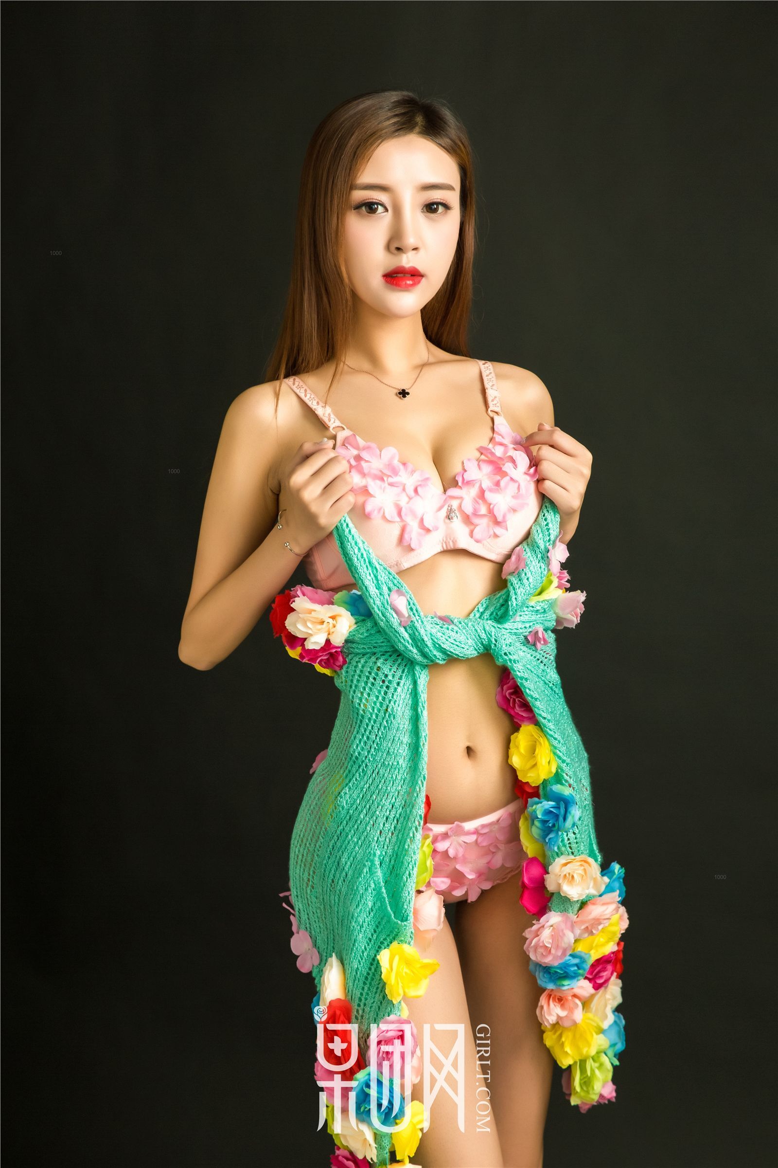 [Girlt果团网]2017.08.13 Vol.051 颤颤