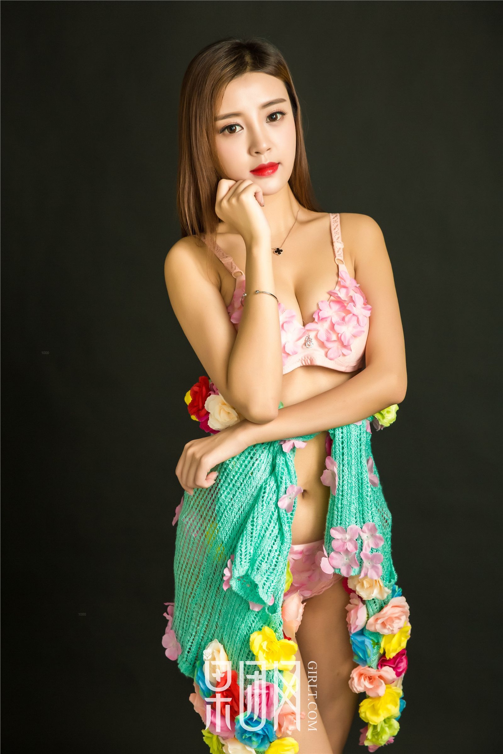 [Girlt果团网]2017.08.13 Vol.051 颤颤