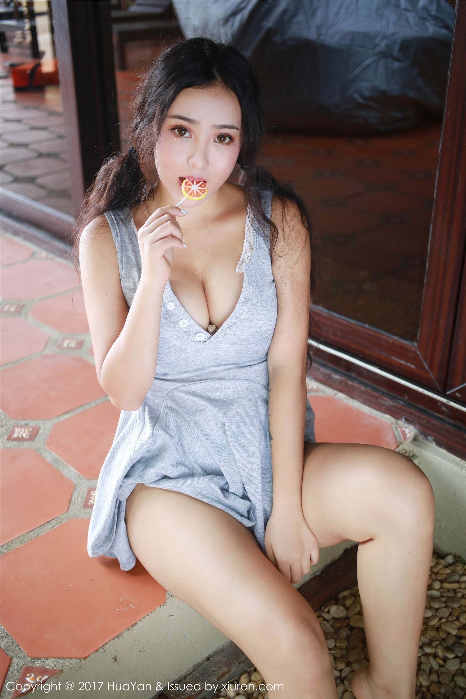 [HuaYan]花の颜 2017-06-07 Vol.039 Manuela玛鲁娜