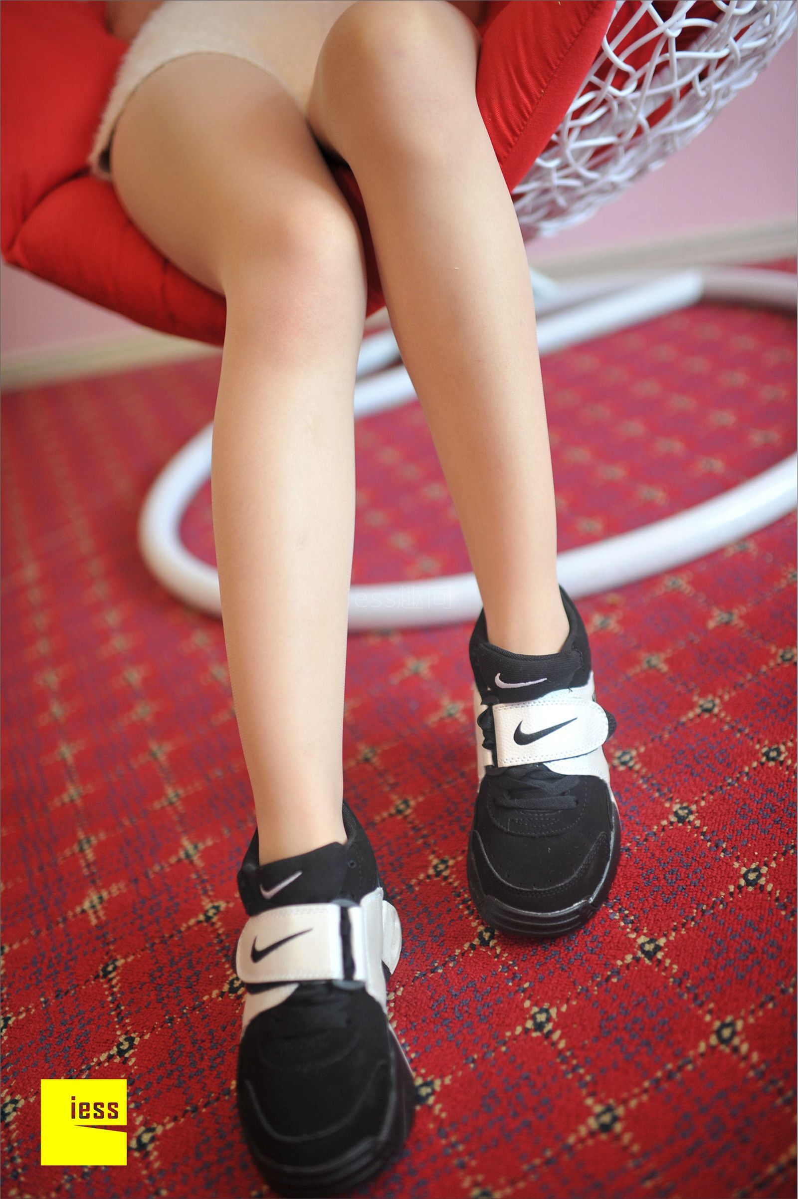 [IESS异思趣向] 2016.09.21 丝足便当003：《丝袜与运动鞋》楚楚