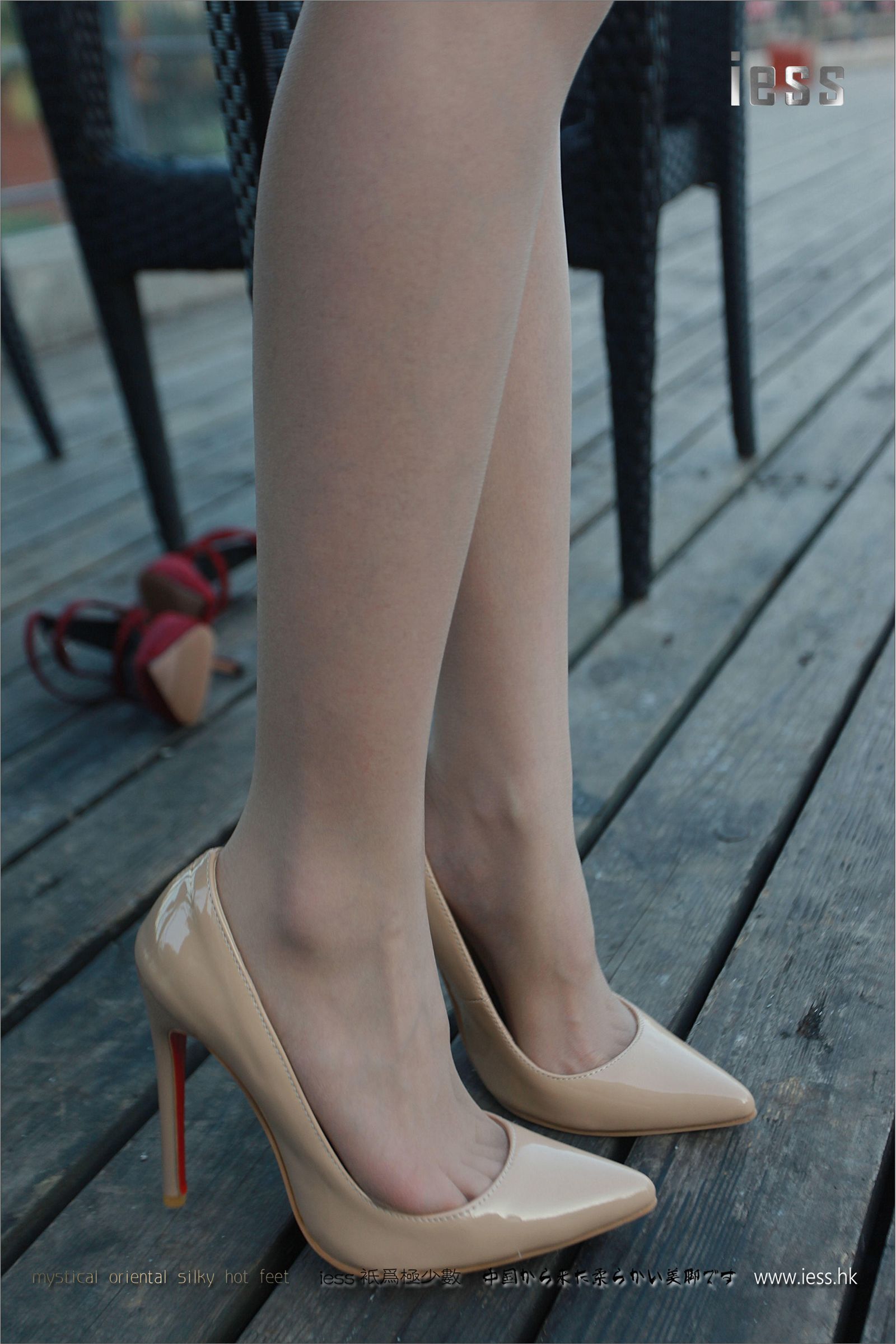 [IESS异思趣向]2017.02.16  NO.075 佳佳