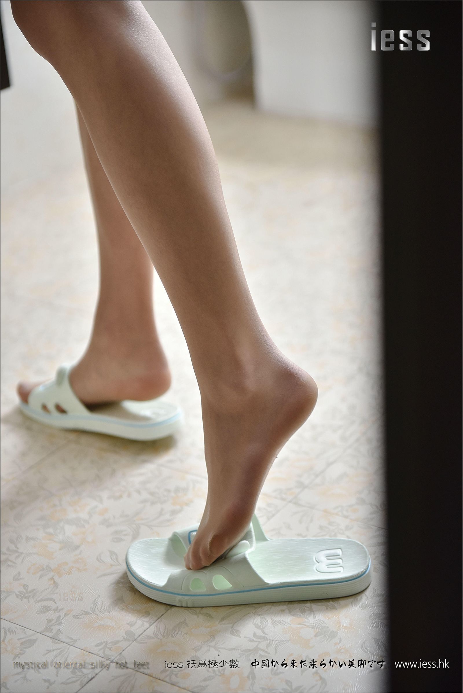 [IESS异思趣向]2017.03.26  NO.092 小六