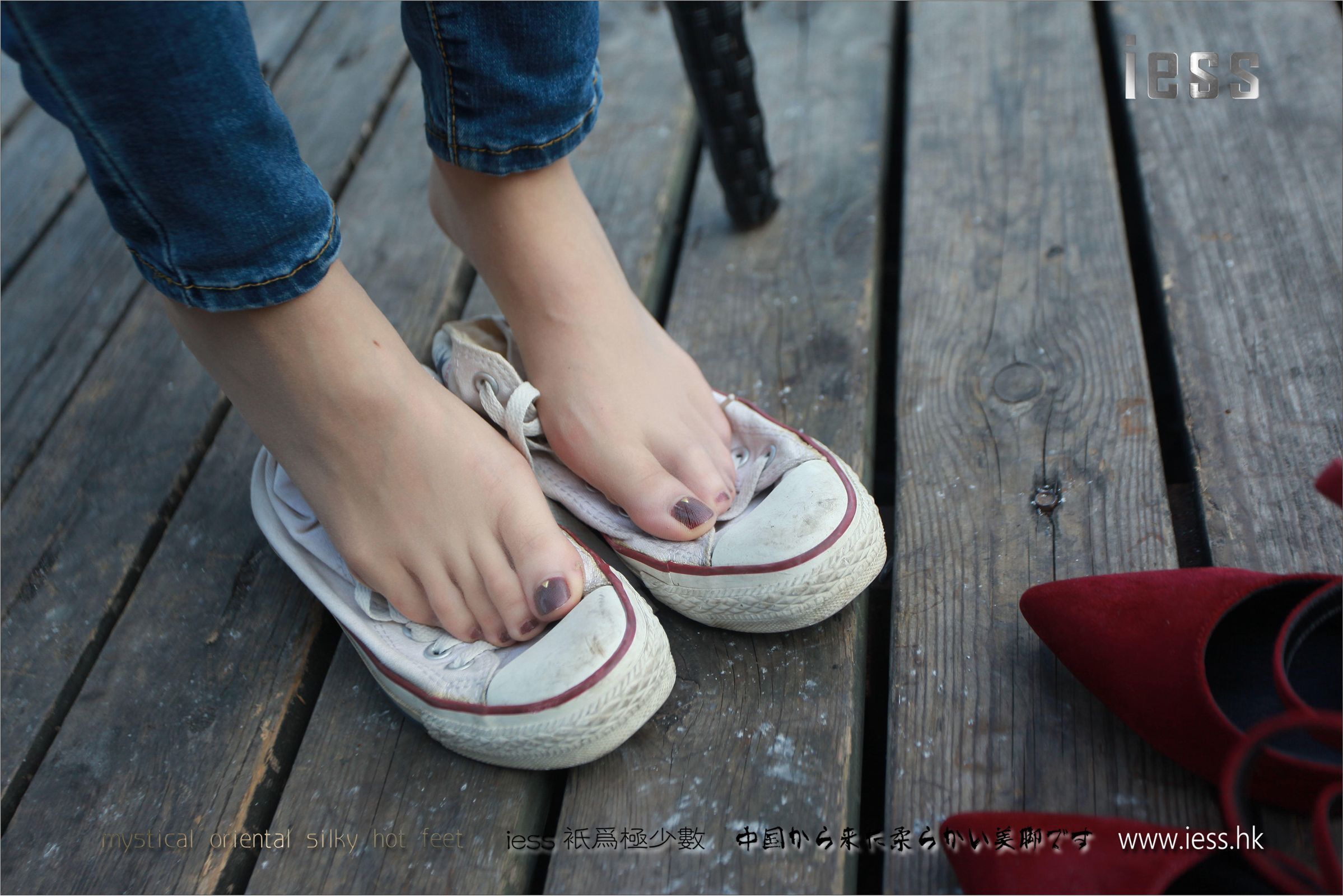 [IESS异思趣向]2017.04.17 NO.102 佳爷匀