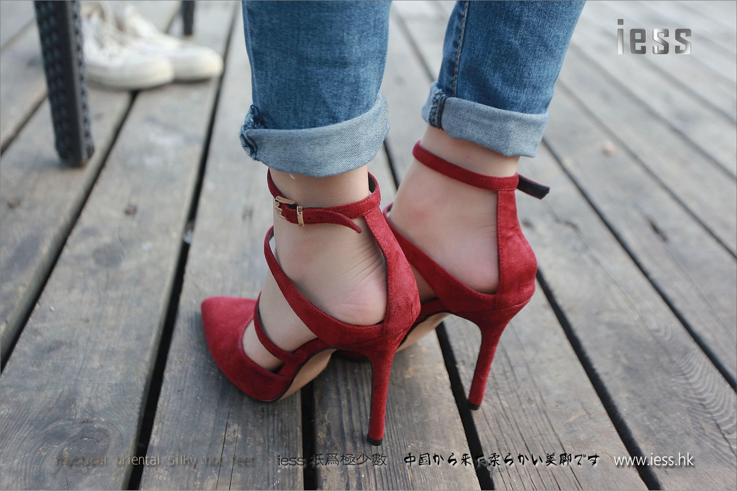 [IESS异思趣向]2017.04.17 NO.102 佳爷匀