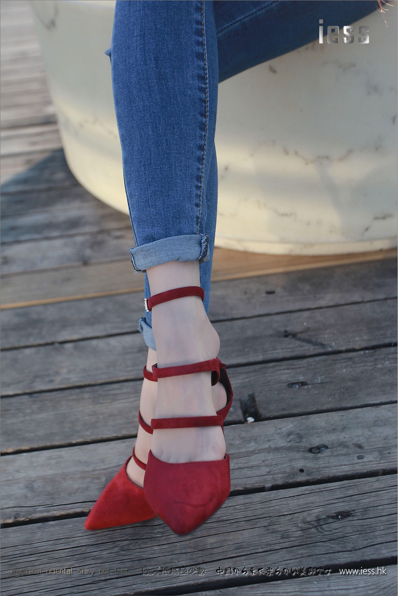 [IESS异思趣向]2017.04.17 NO.102 佳爷匀