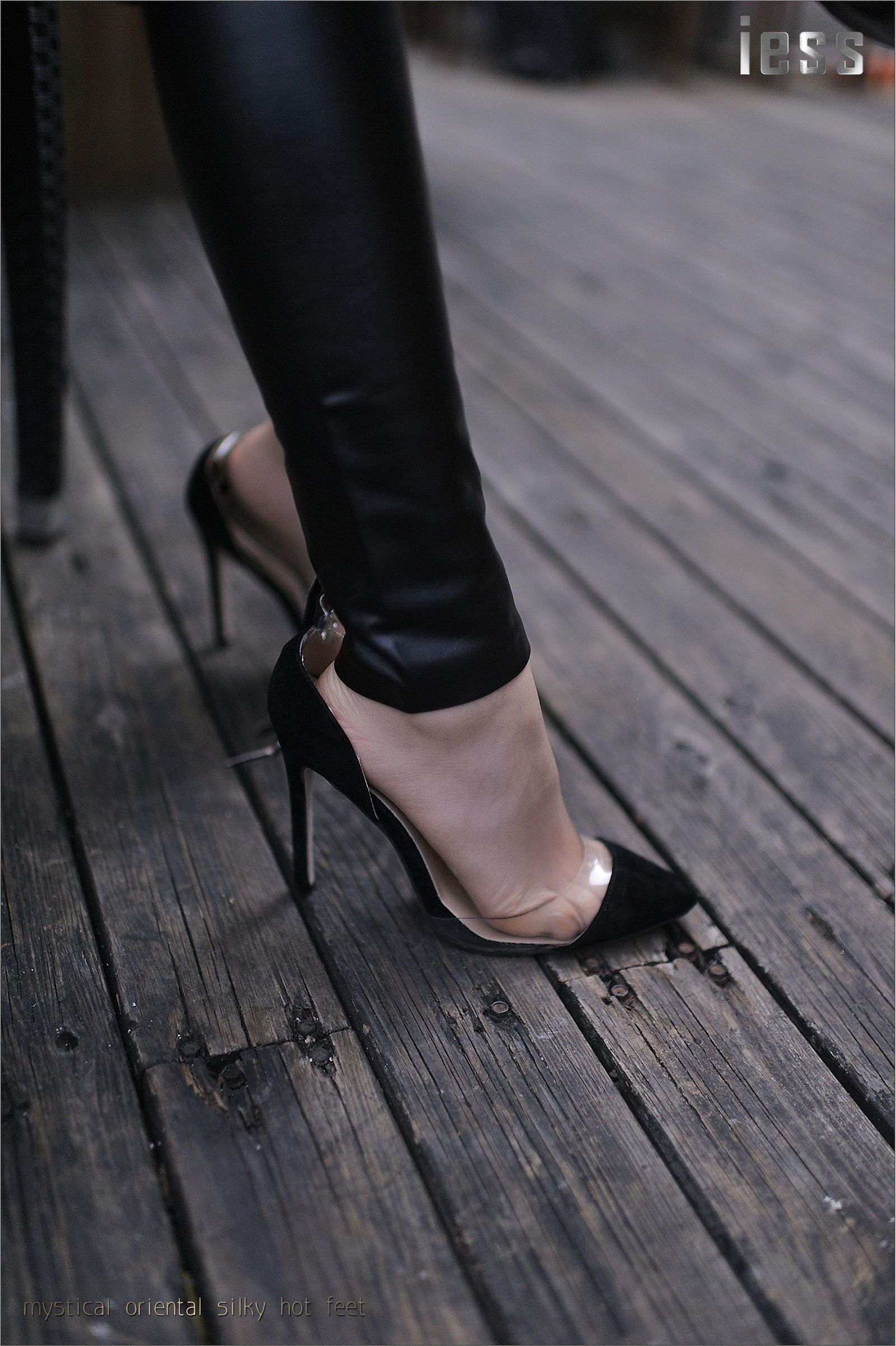 [IESS异思趣向] 2016.11.17 No.033《窒息之美》