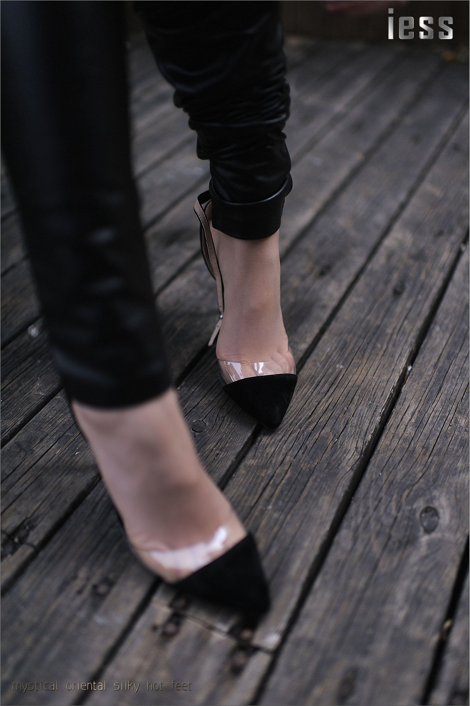 [IESS异思趣向] 2016.11.17 No.033《窒息之美》