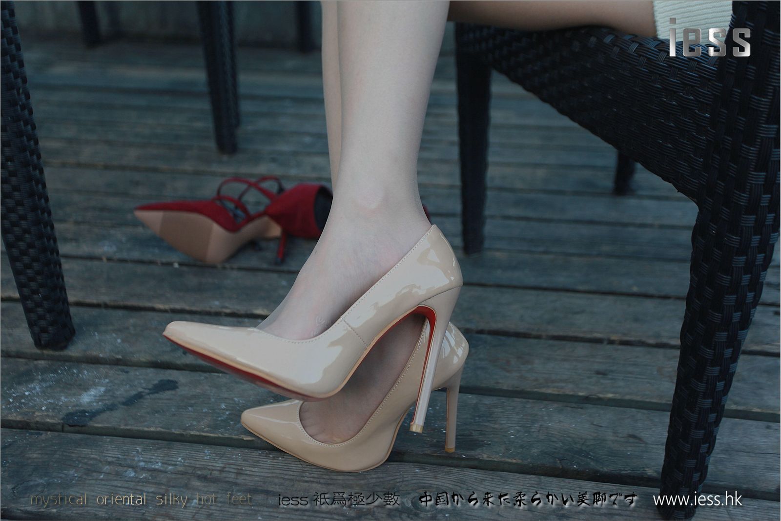 [IESS]异思趣向 佳佳 佳佳的超透肉丝