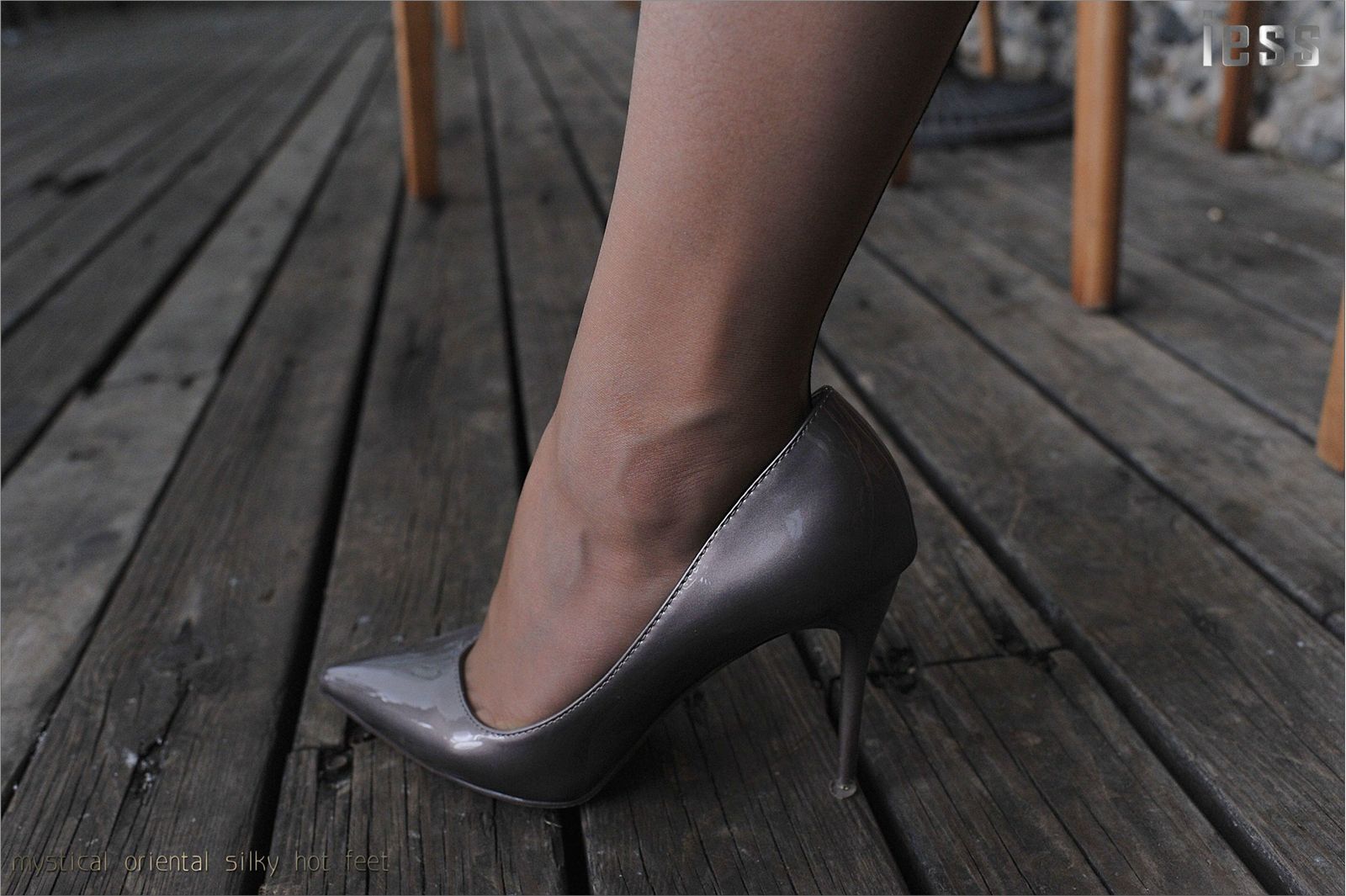 [IESS]异思趣向 小雪 职业白领肉丝细高跟2