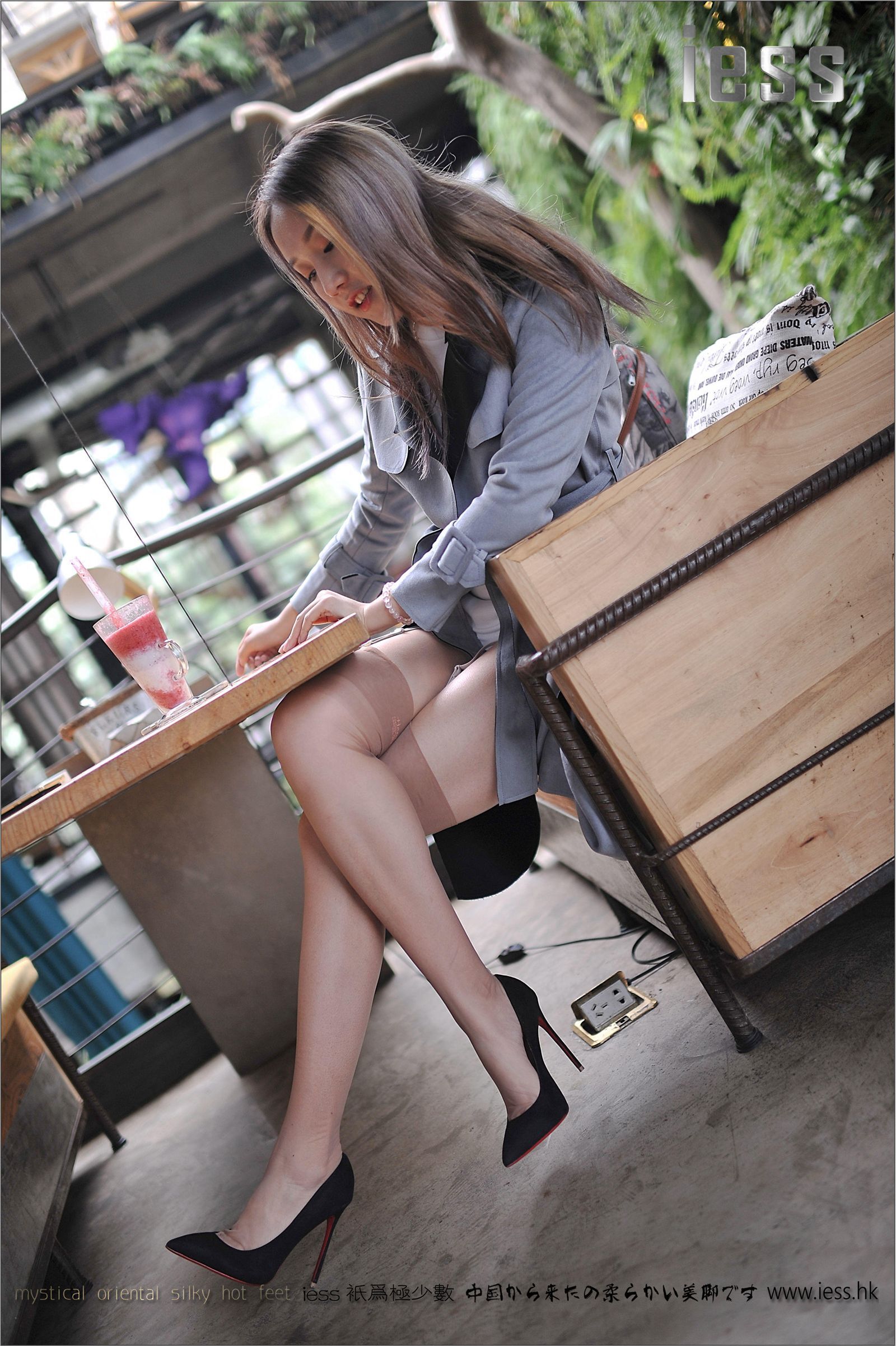 [IESS]异思趣向 模特：羽 《羽》