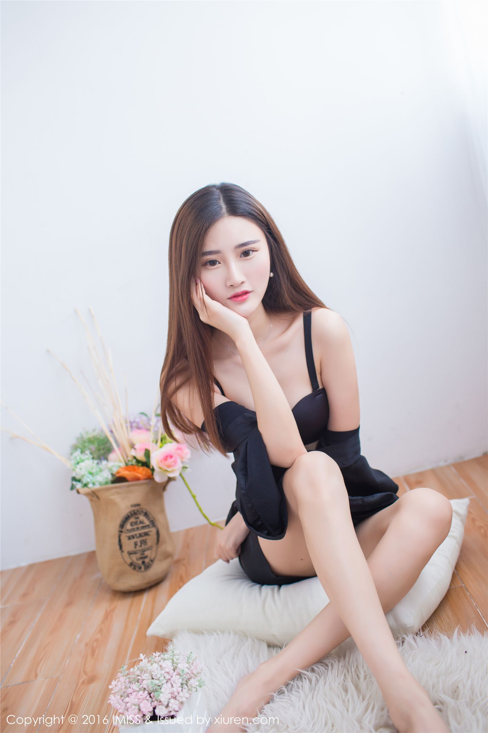 [IMiss]爱蜜社 2016-10-17 Vol.135 格格污巫