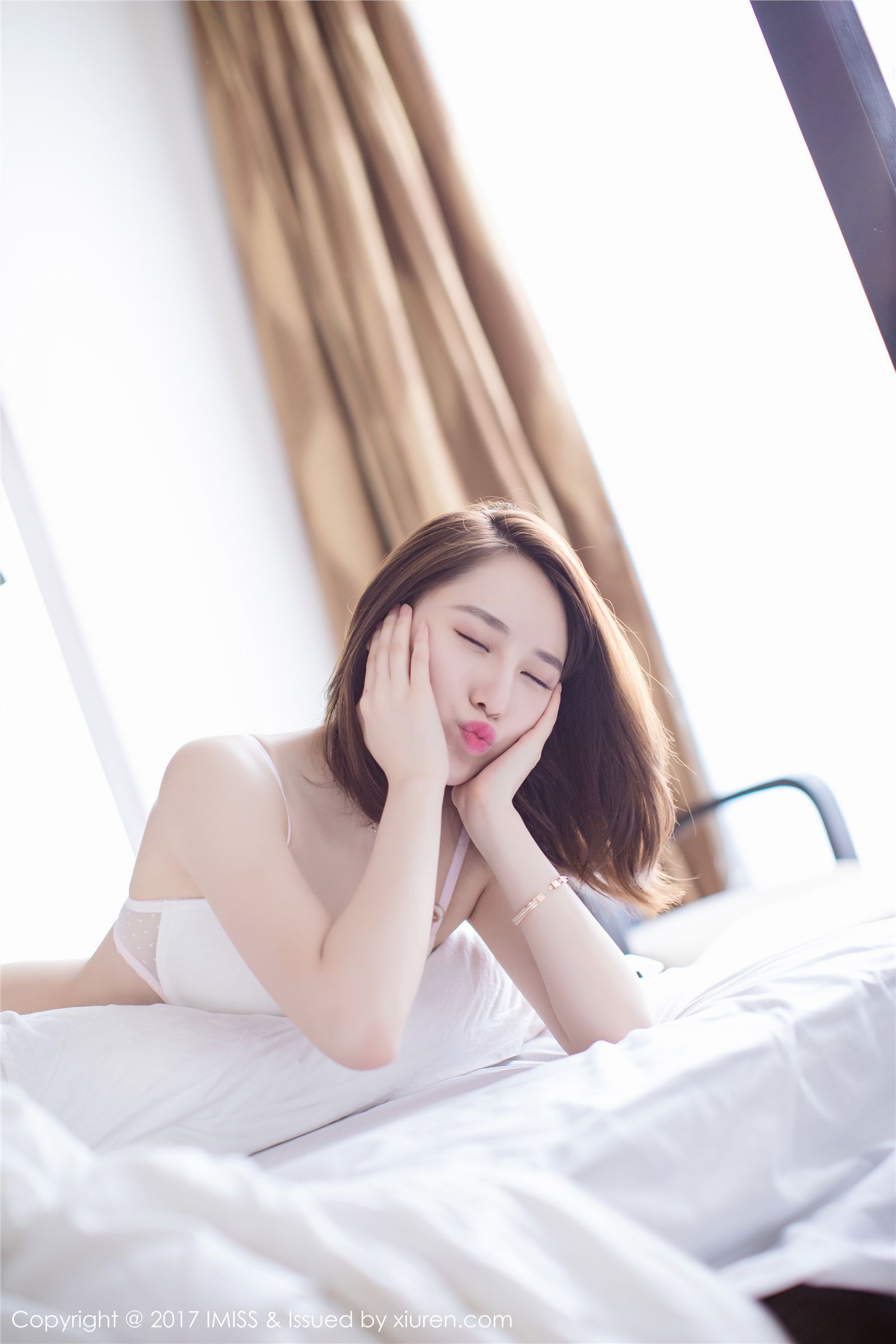 [IMiss]爱蜜社 2017-04-05 Vol.160 刘奕宁Lynn