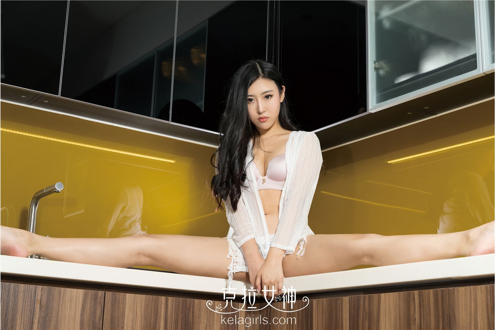 [KeLaGirls]克拉女神 2017-03-14 周子瑶 翘臀小妖精
