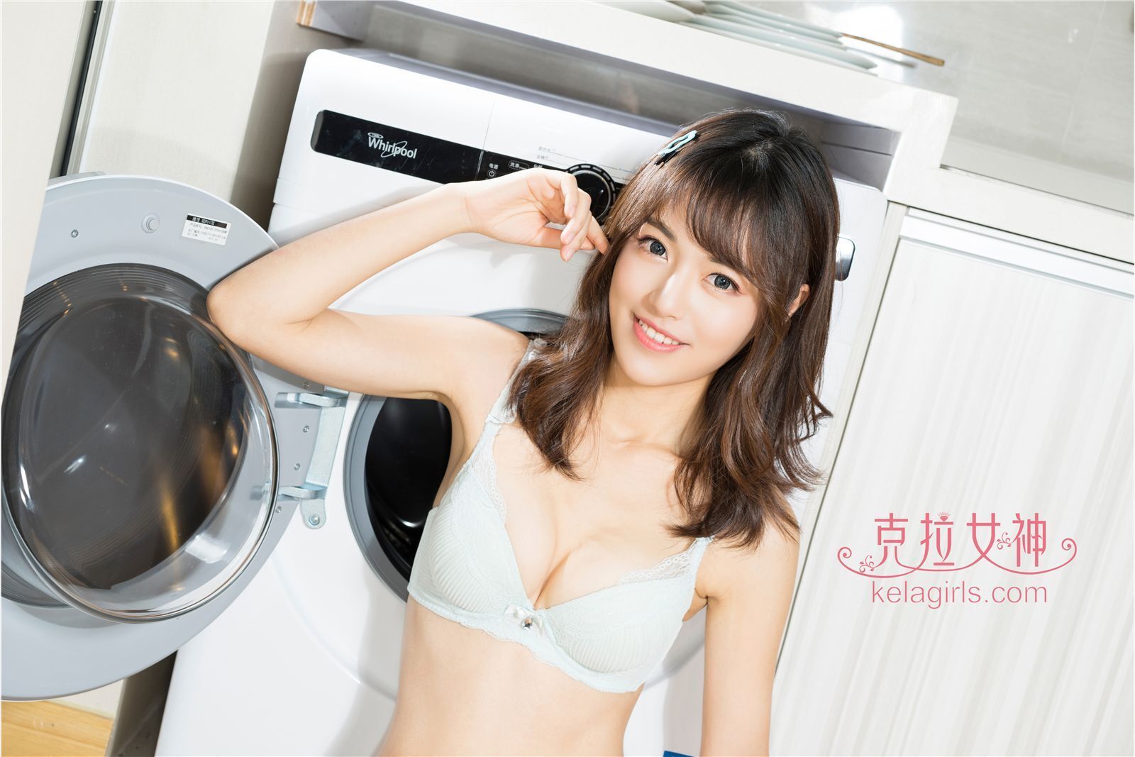 [KeLaGirls克拉女神] 2017.05.01 《裸足三拍》佳琪