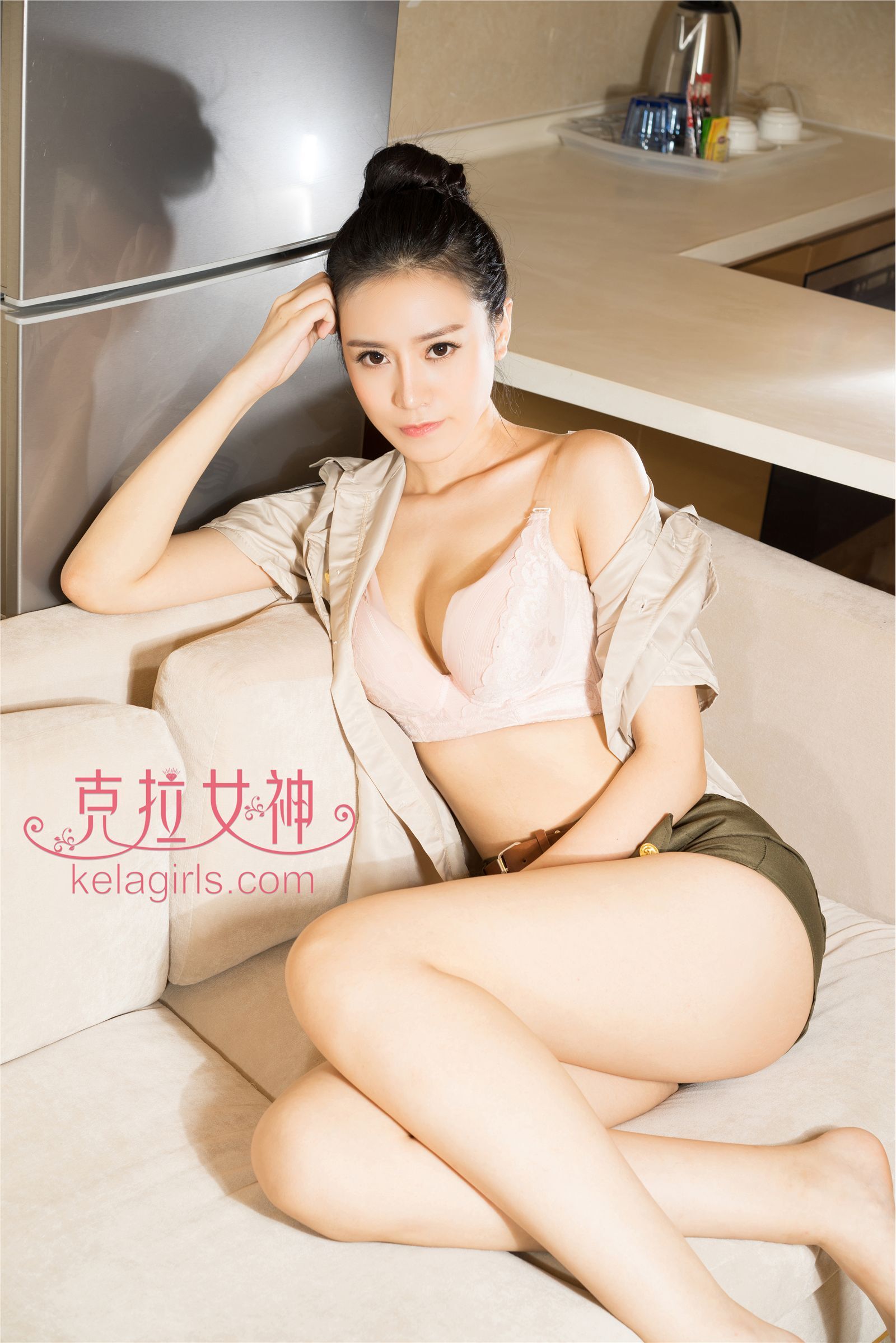[KELAGIRLS克拉女神]2017-06-17 夏彤 英姿飒爽