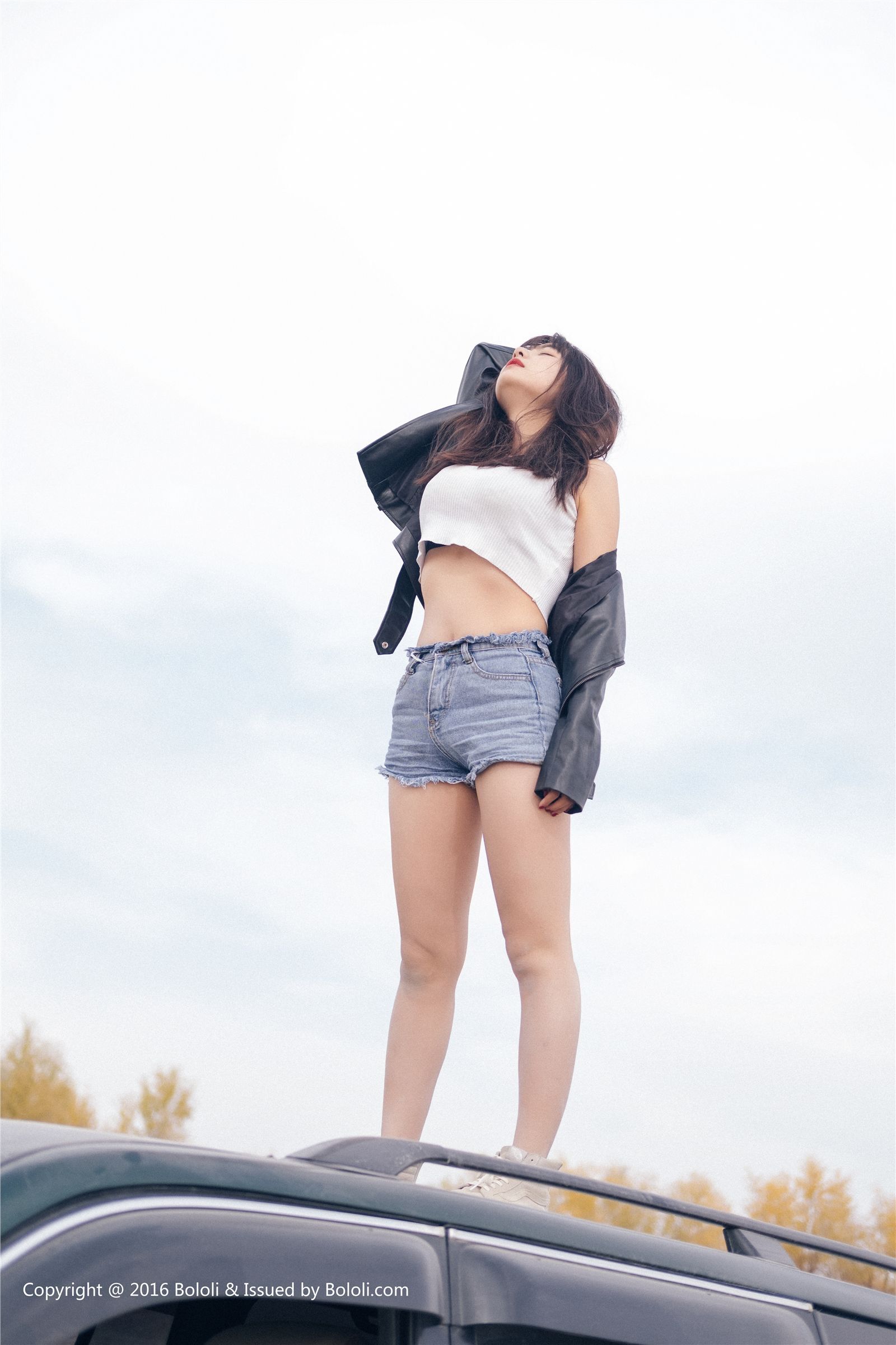 [Kimoe 激萌文化] Vol.010  周闻球球沙漠机车女