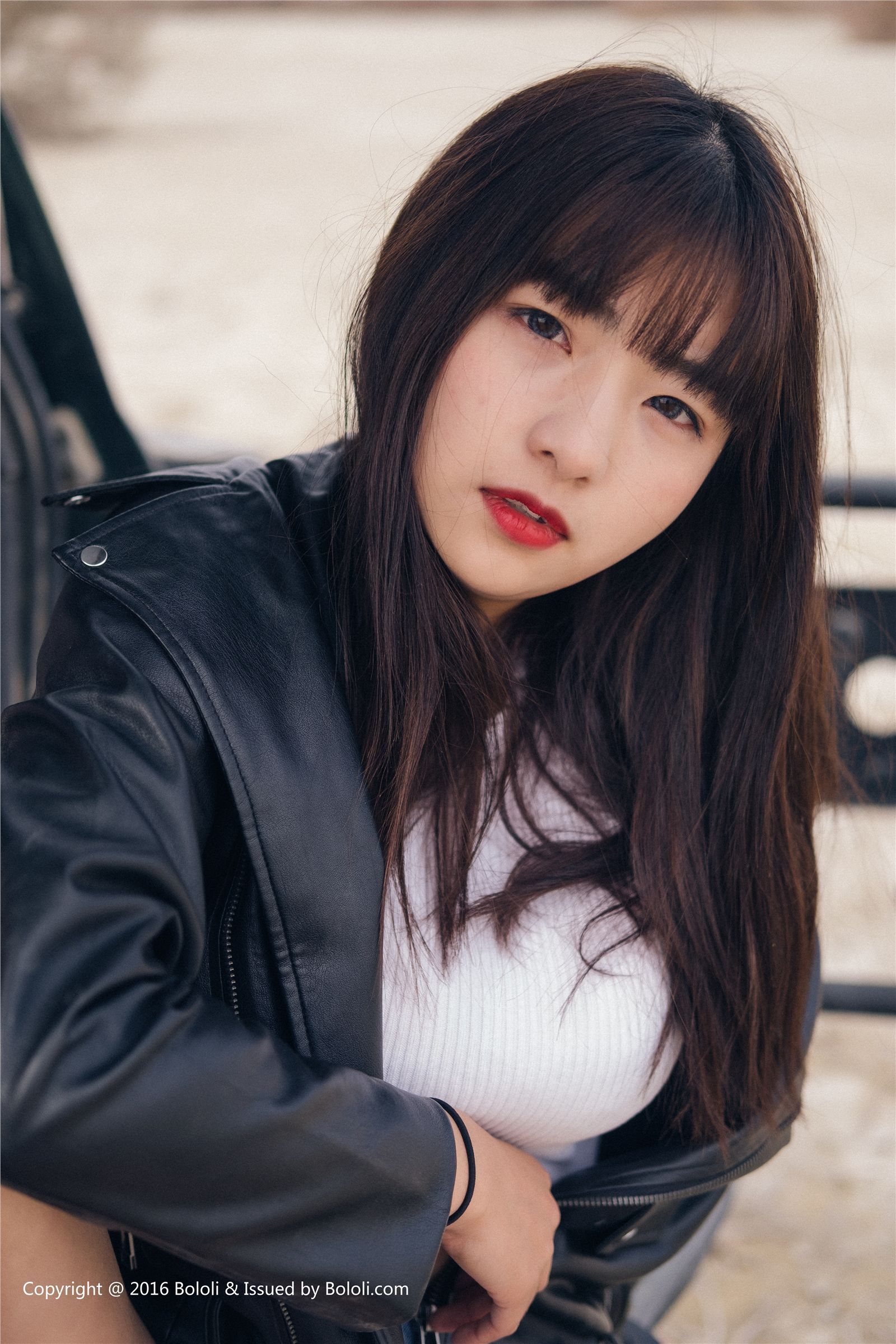 [Kimoe 激萌文化] Vol.010  周闻球球沙漠机车女