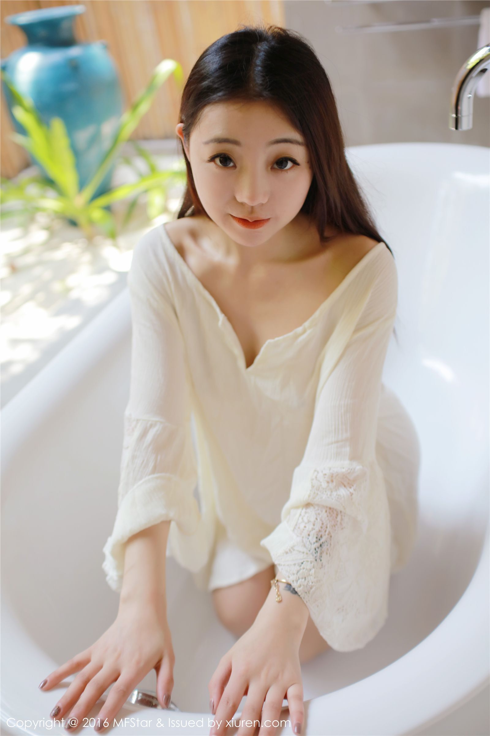 [MFStar]模范学院 2016-09-30 Vol.072 佘贝拉bella