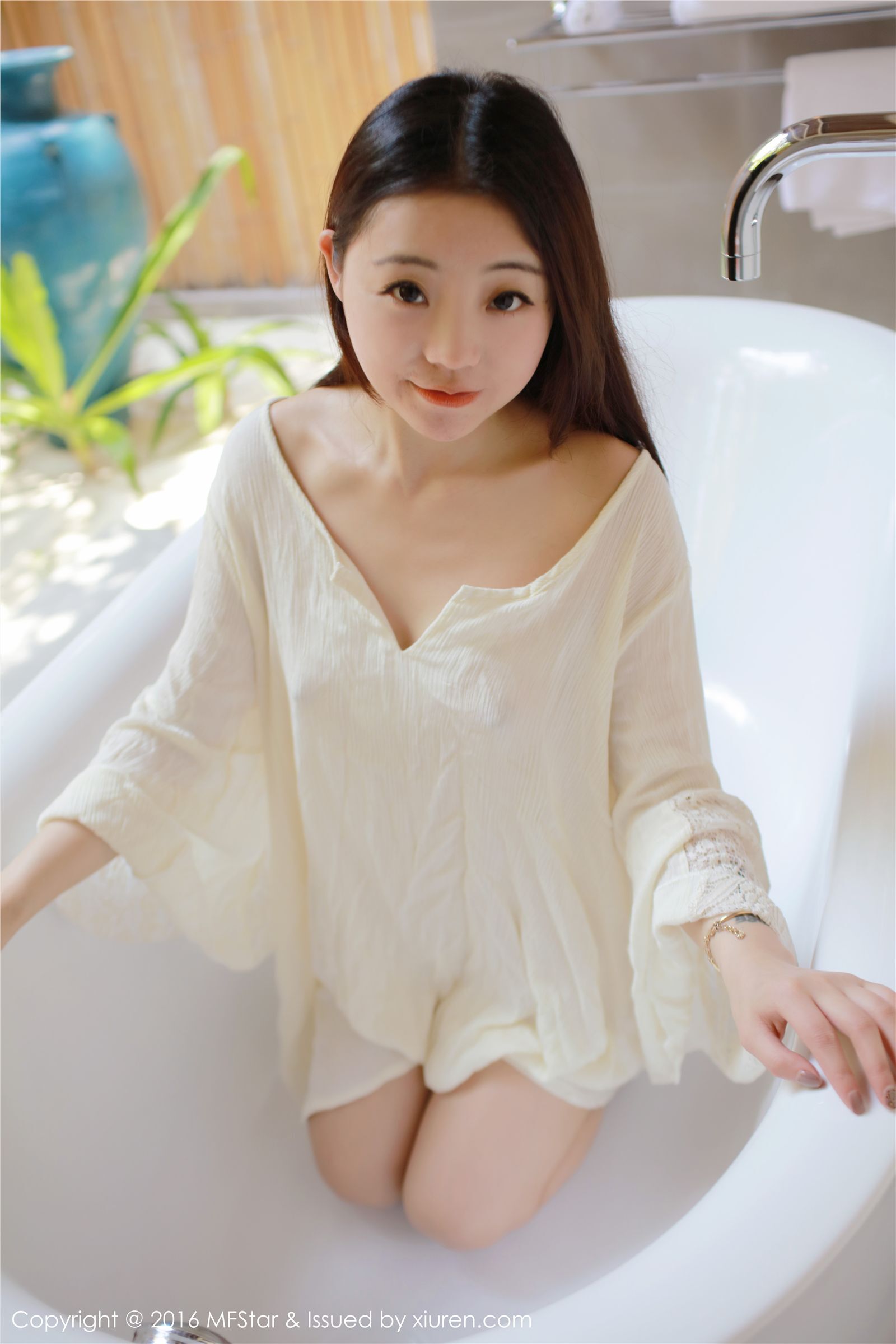 [MFStar]模范学院 2016-09-30 Vol.072 佘贝拉bella