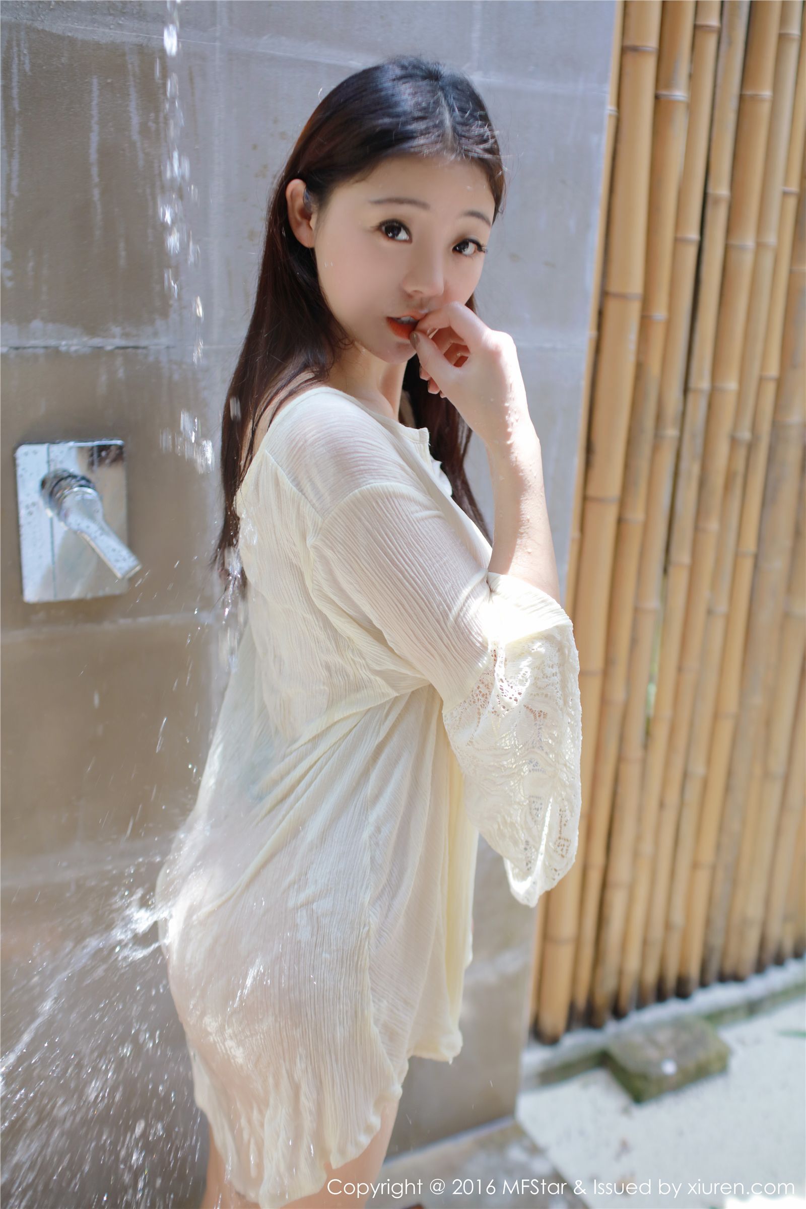 [MFStar]模范学院 2016-09-30 Vol.072 佘贝拉bella