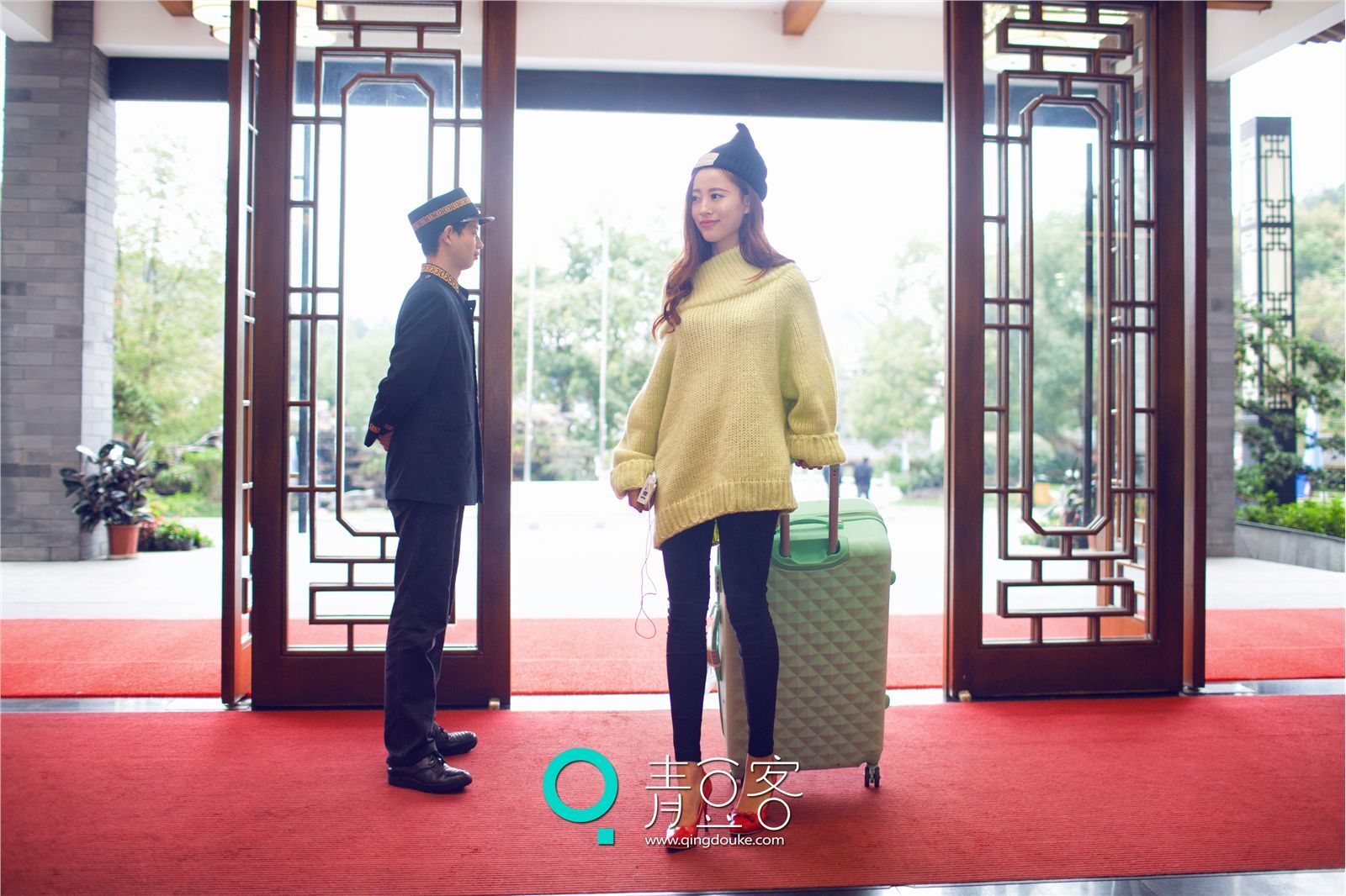 [QingDouKe青豆客]2014.12.17 伊伊