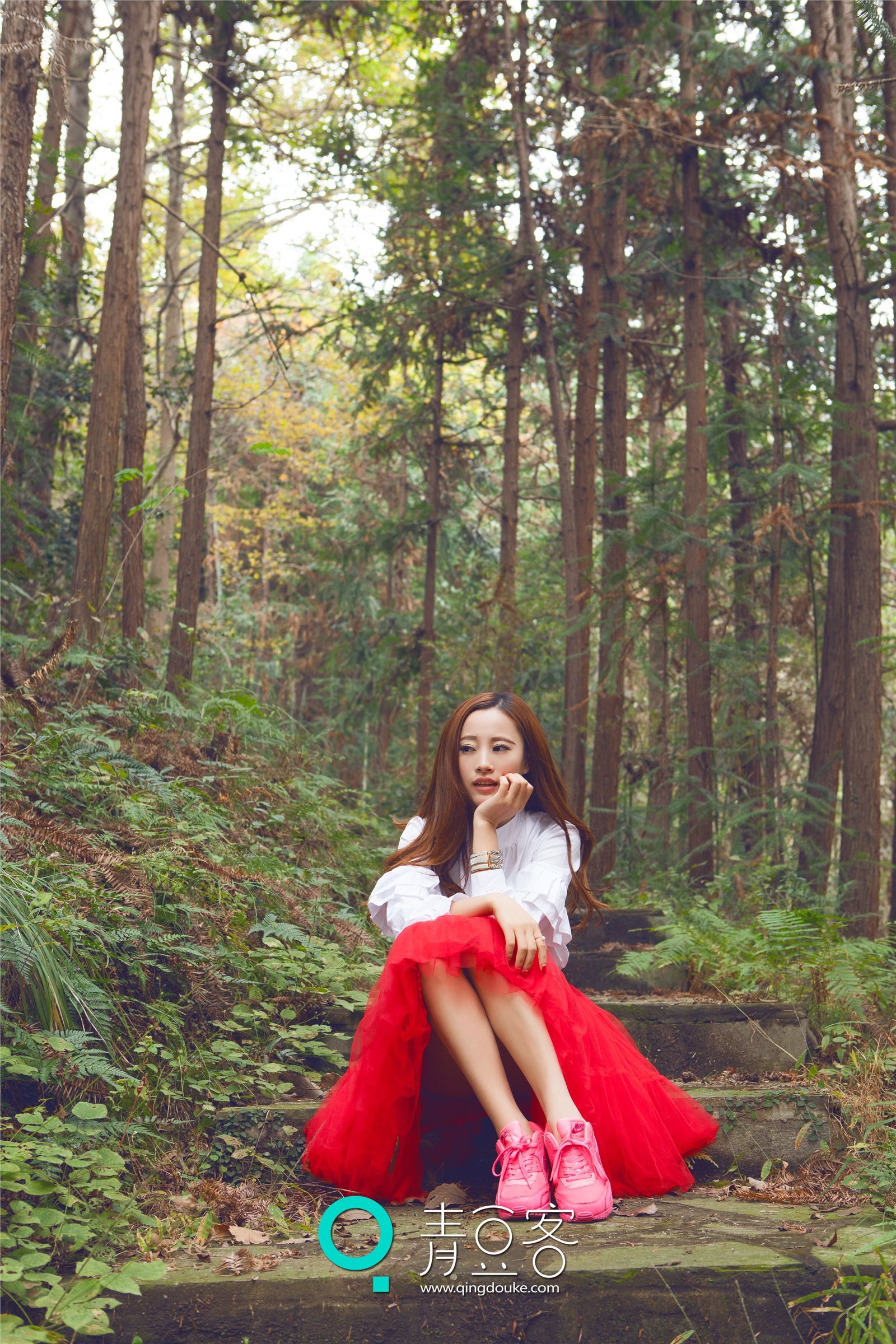 [QingDouKe青豆客]2014.12.17 伊伊