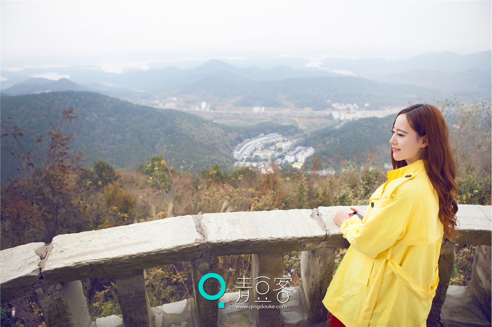 [QingDouKe青豆客]2014.12.17 伊伊