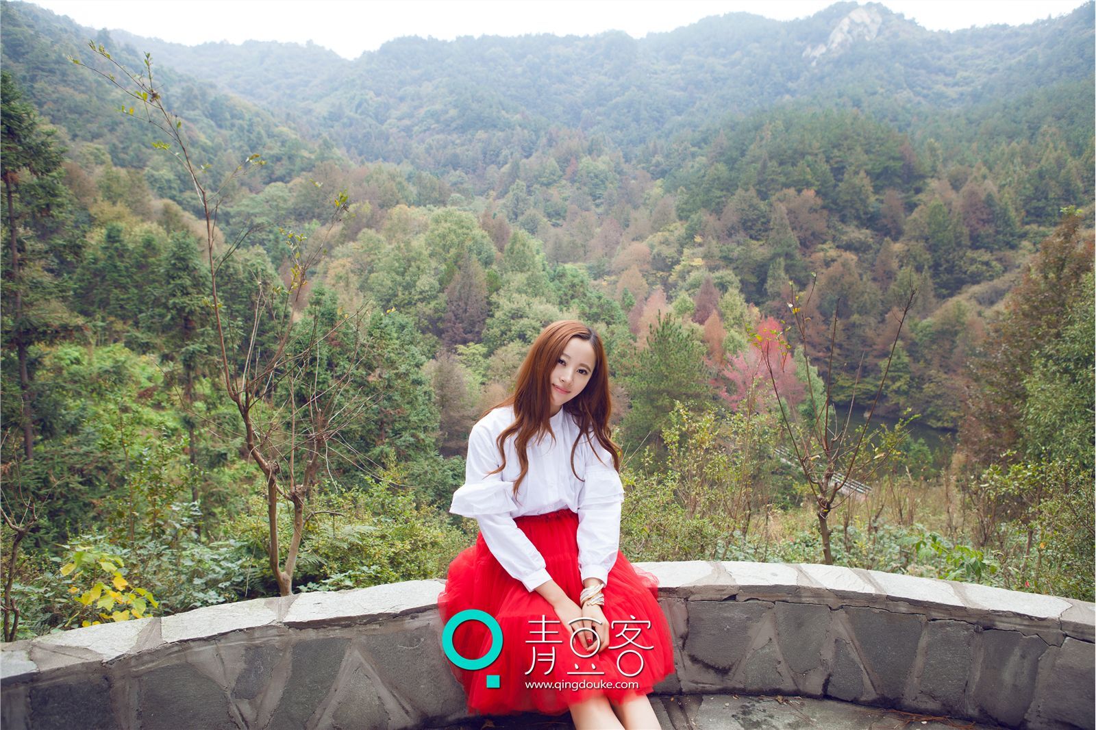 [QingDouKe青豆客]2014.12.17 伊伊