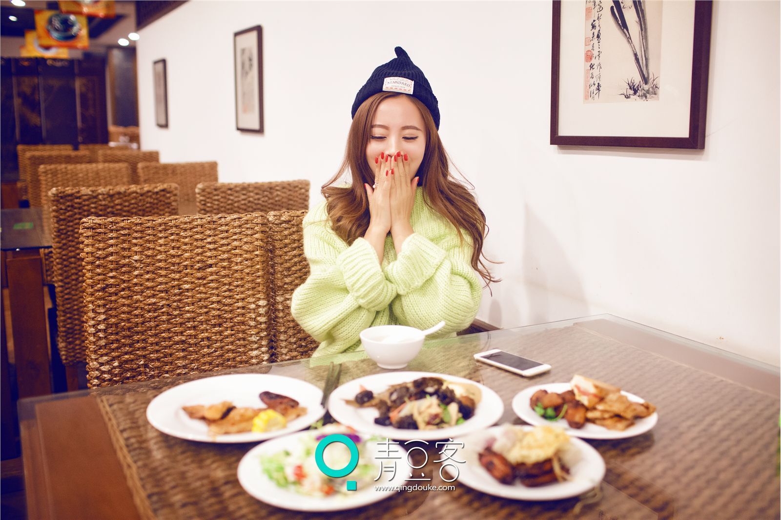 [QingDouKe青豆客]2014.12.17 伊伊