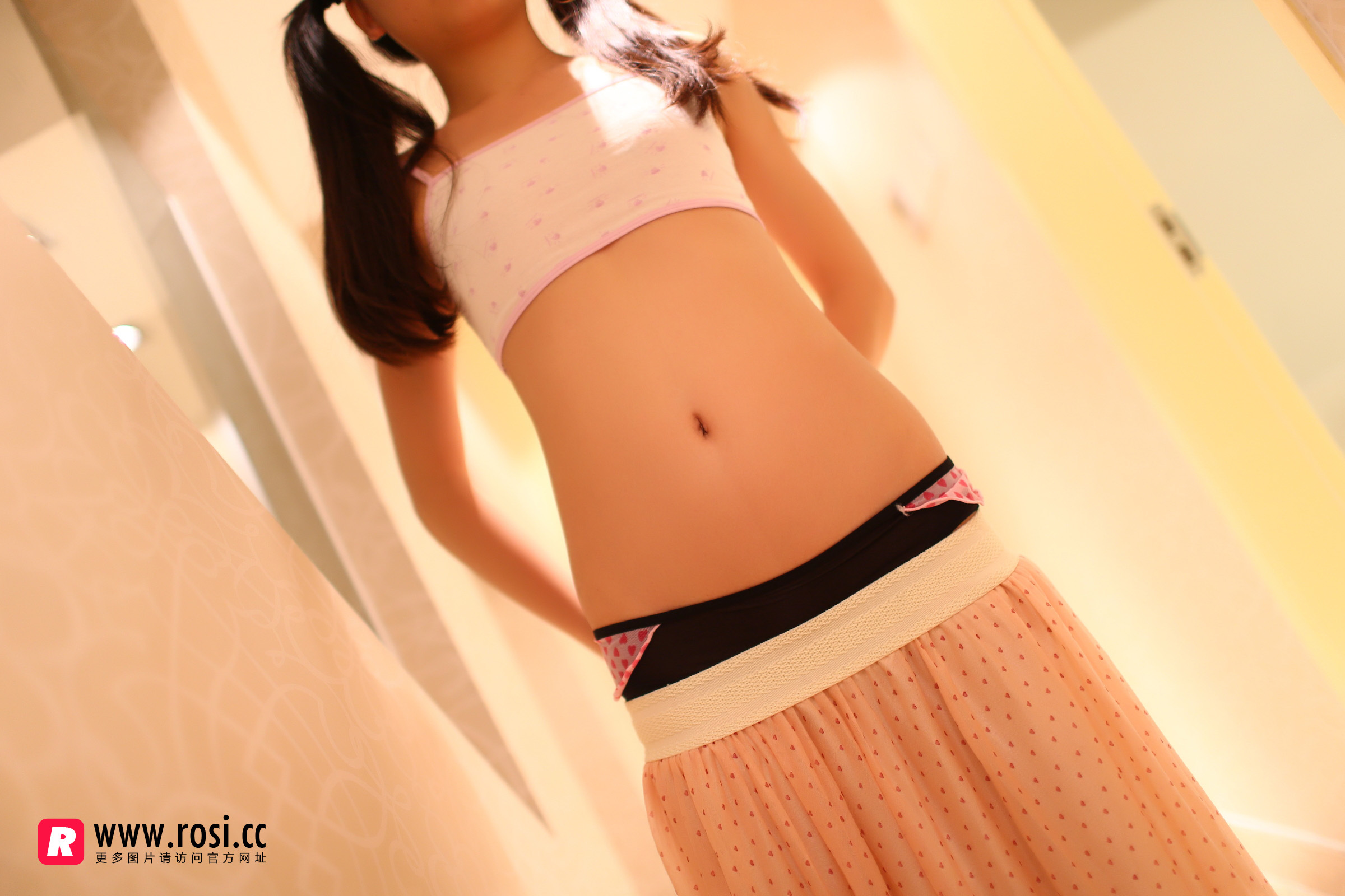 [ROSI写真集]No.2103