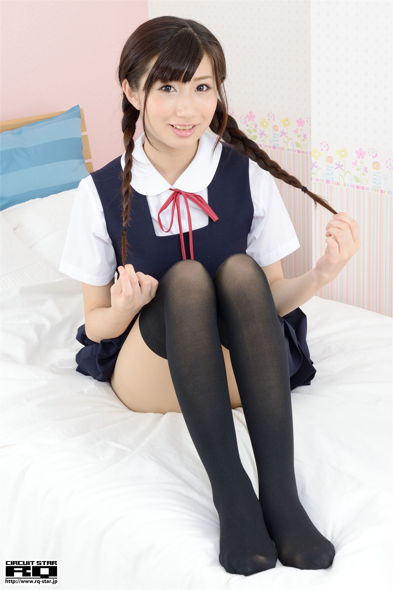 [RQ-STAR]2014.09.12 NO.00942 Ririno Oomiya 大宮梨々乃 School Girl