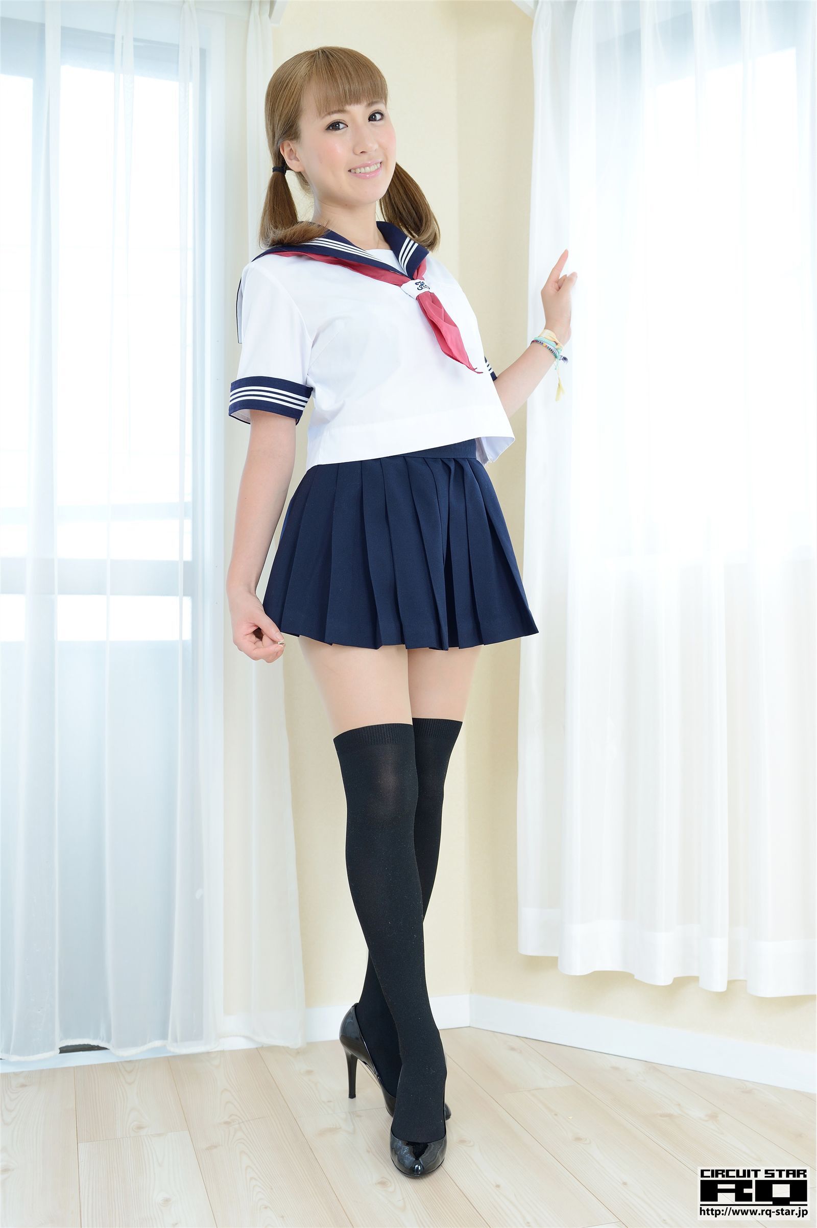 [RQ-STAR]2014.09.15 NO.00943 Nozomi Misaki 心咲のぞみ School Girl