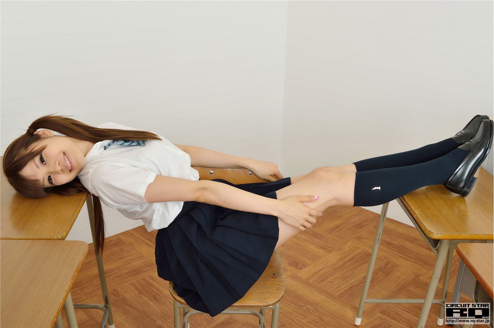 [RQ-STAR]2015.04.15 NO.00990 Asuka Nakano 中野あすか School Girl