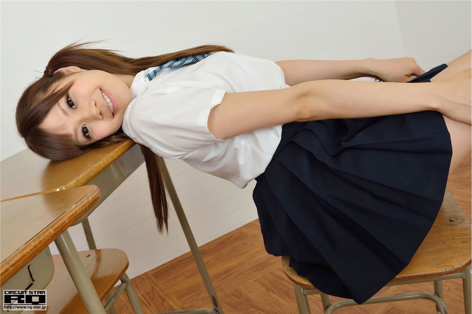 [RQ-STAR]2015.04.15 NO.00990 Asuka Nakano 中野あすか School Girl