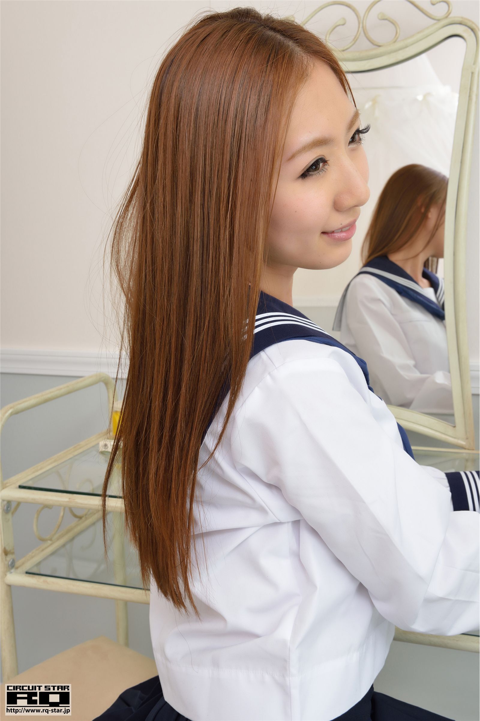 [RQ-STAR]2015.04.27 NO.00995 Yui Iwasaki 岩崎由衣 School Girl