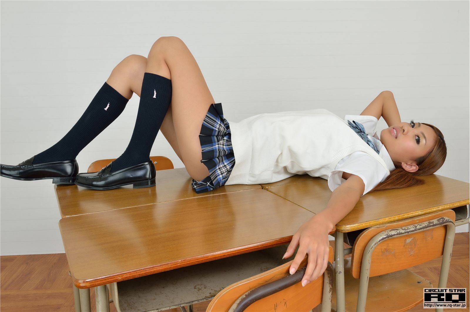 [RQ-STAR]2015.04.29 NO.00996 Megu Aoyama 青山めぐ School Girl