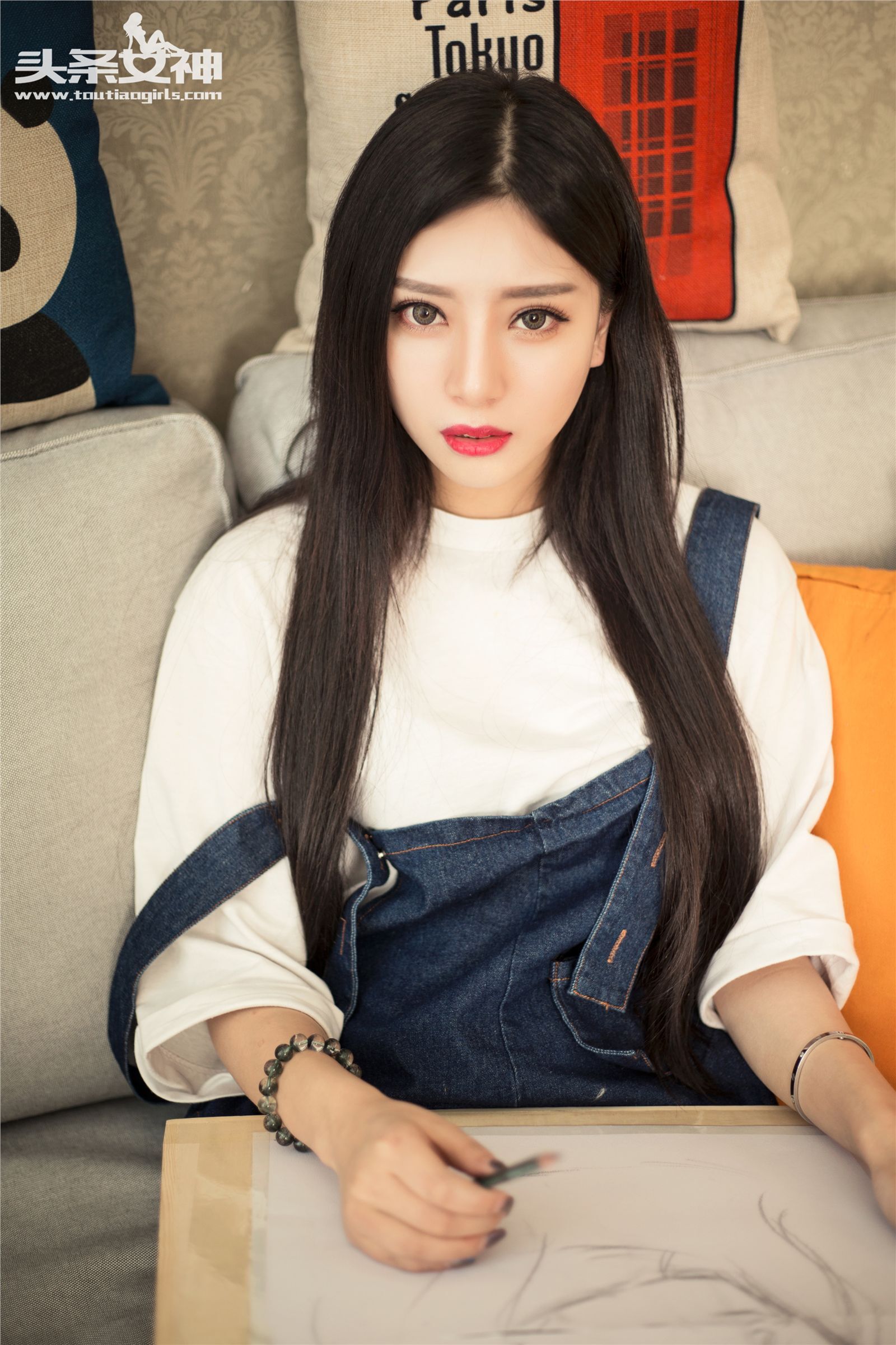 [Toutiaogirls]头条女神 2016.06.03 油画小学妹 COCO